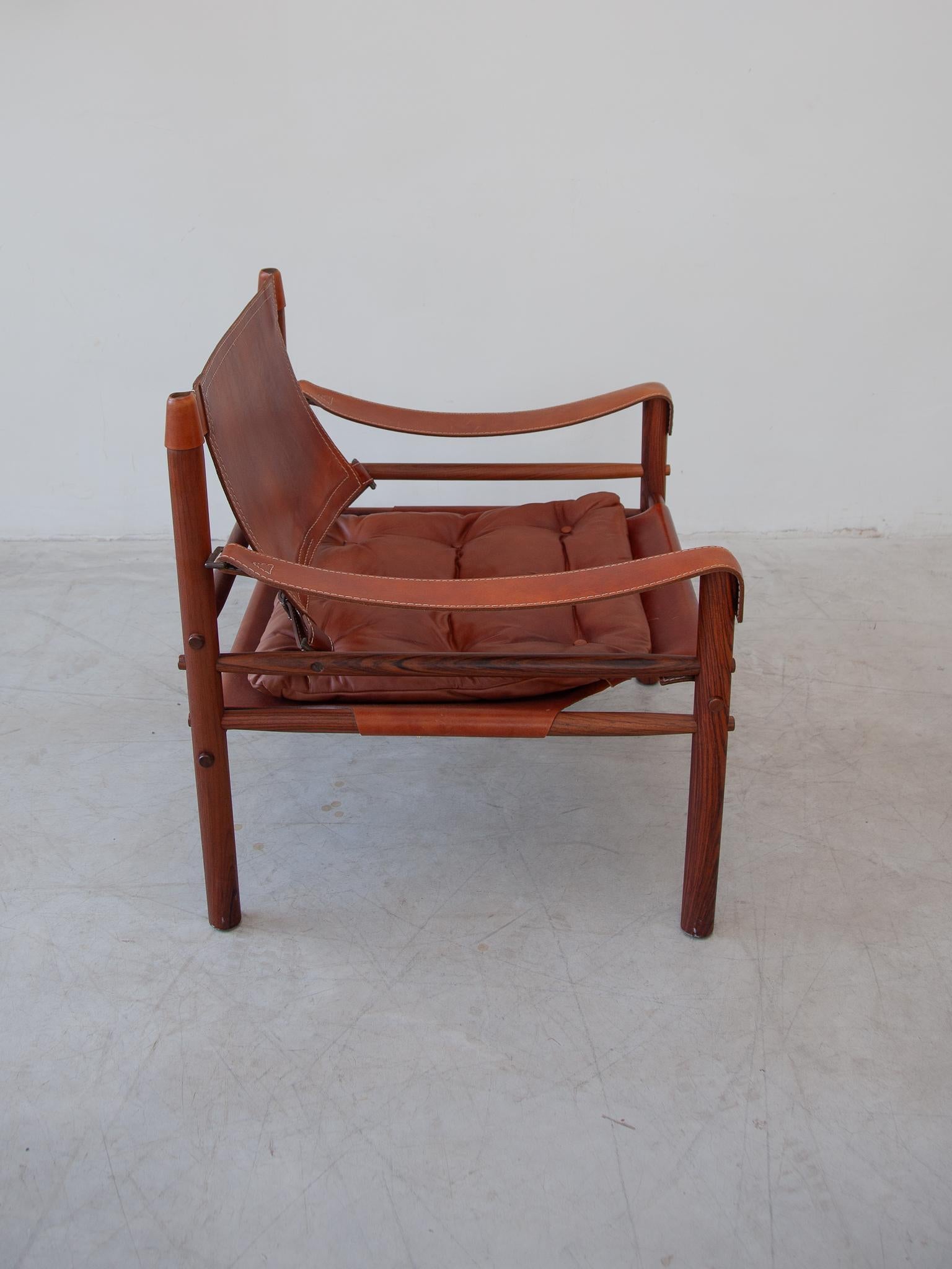 Set of Two Arne Norell Sirocco Leather Lounge Arm Chairs 4