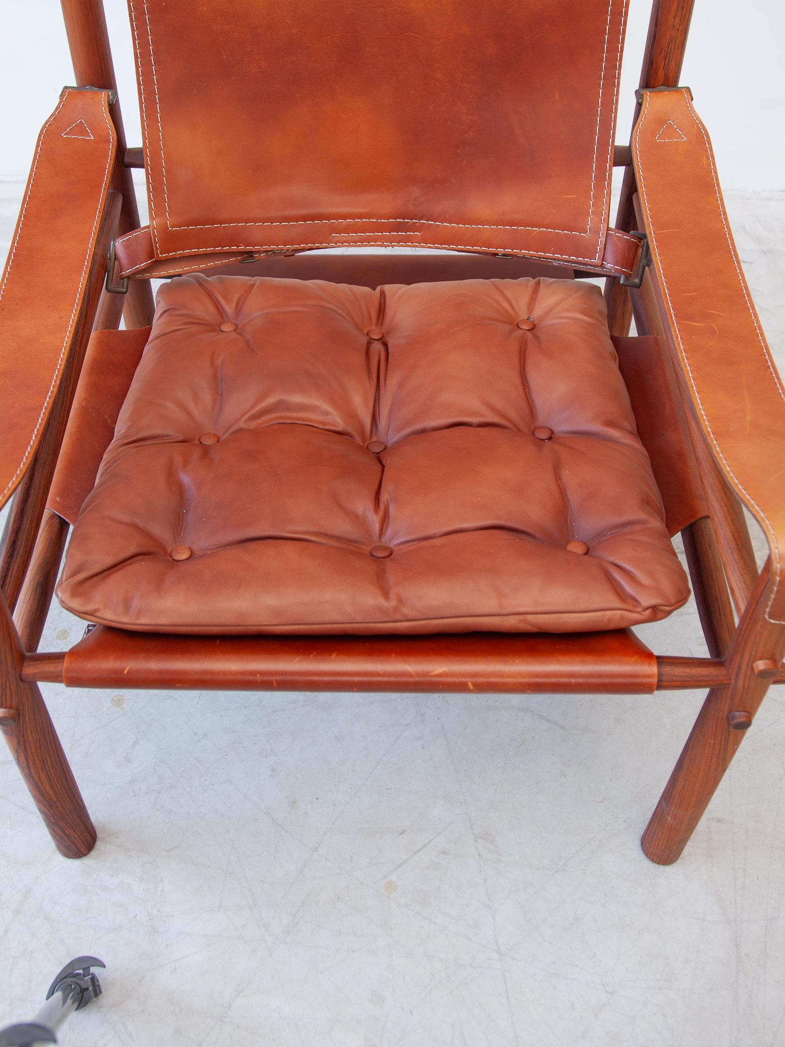 Set of Two Arne Norell Sirocco Leather Lounge Arm Chairs 7