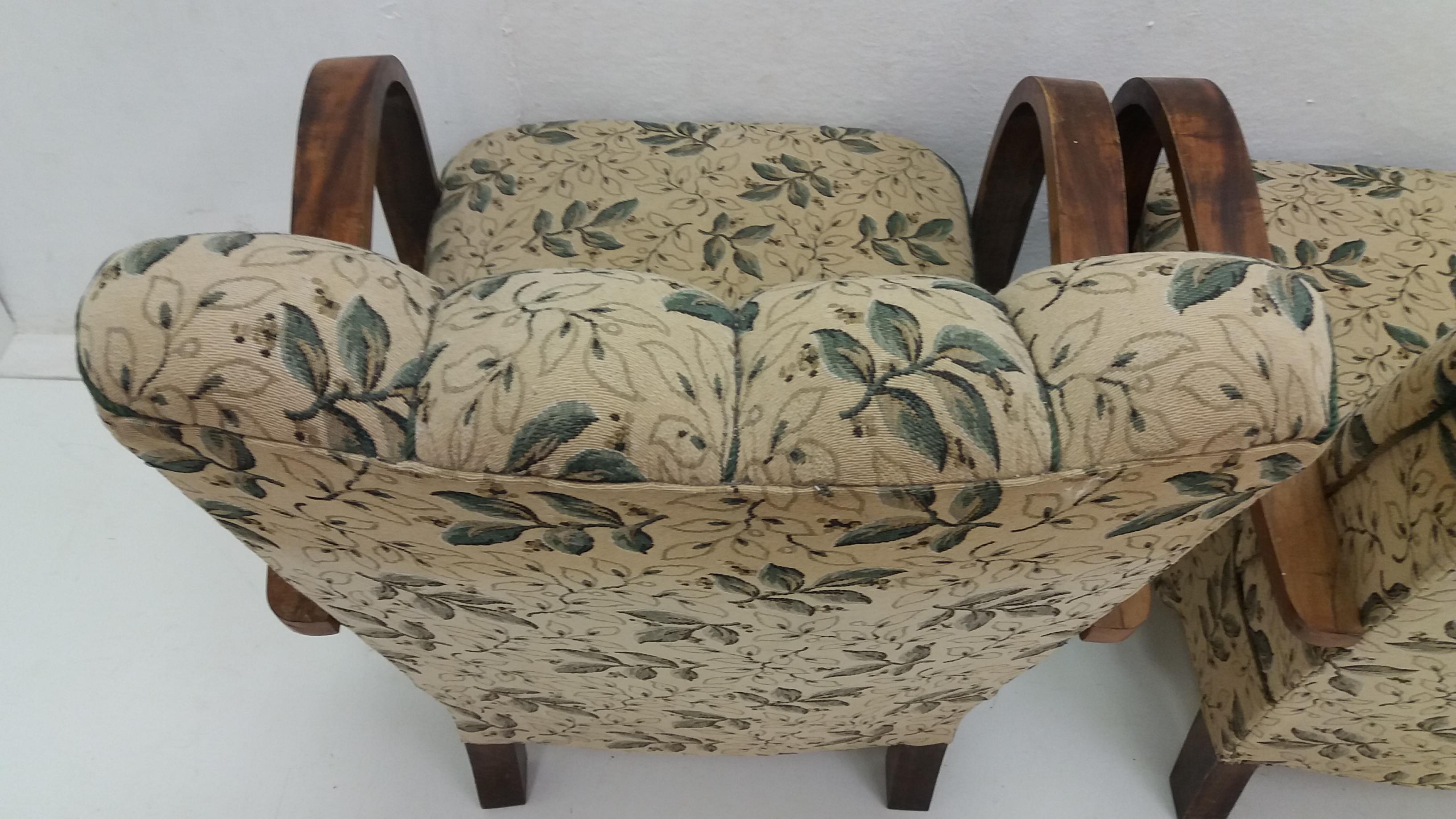 Juego de dos sillones Art Decó con reposapiés, 1935 Tela en venta