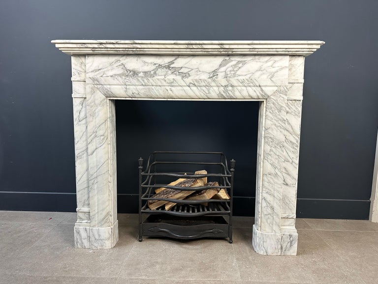 19th Century Set Of Two Art-Deco Marble Fireplace Surrounds  For Sale
