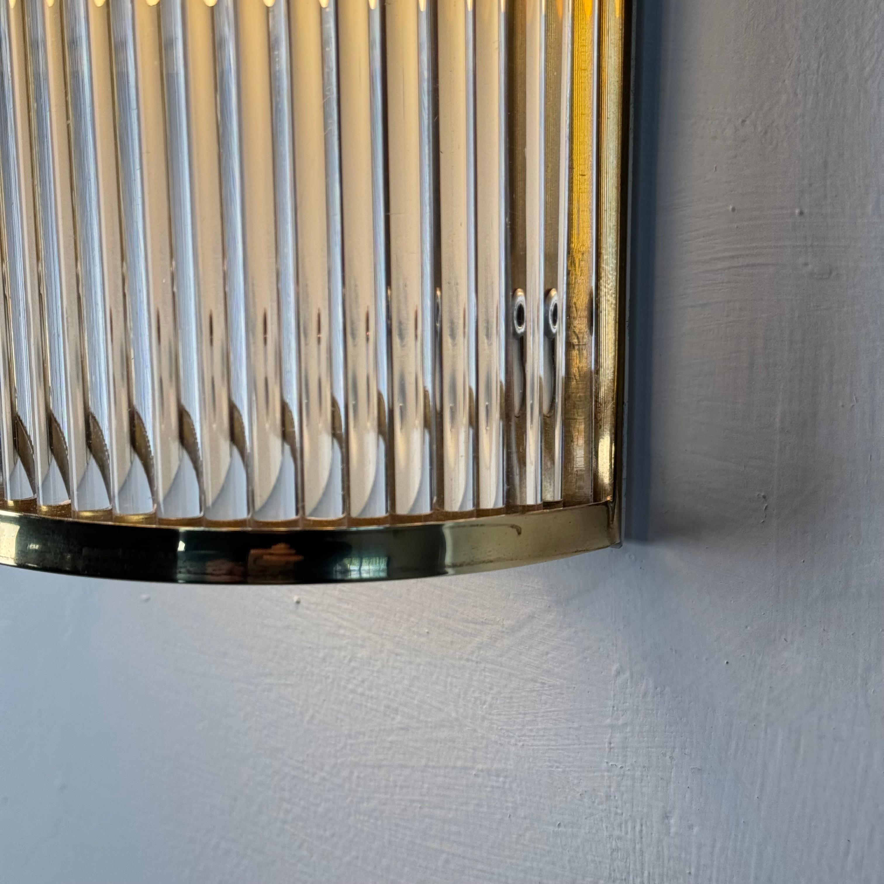 Set di due lampade da parete in vetro di Murano e ottone in stile Art Déco di De Majo, anni '70 in vendita 1