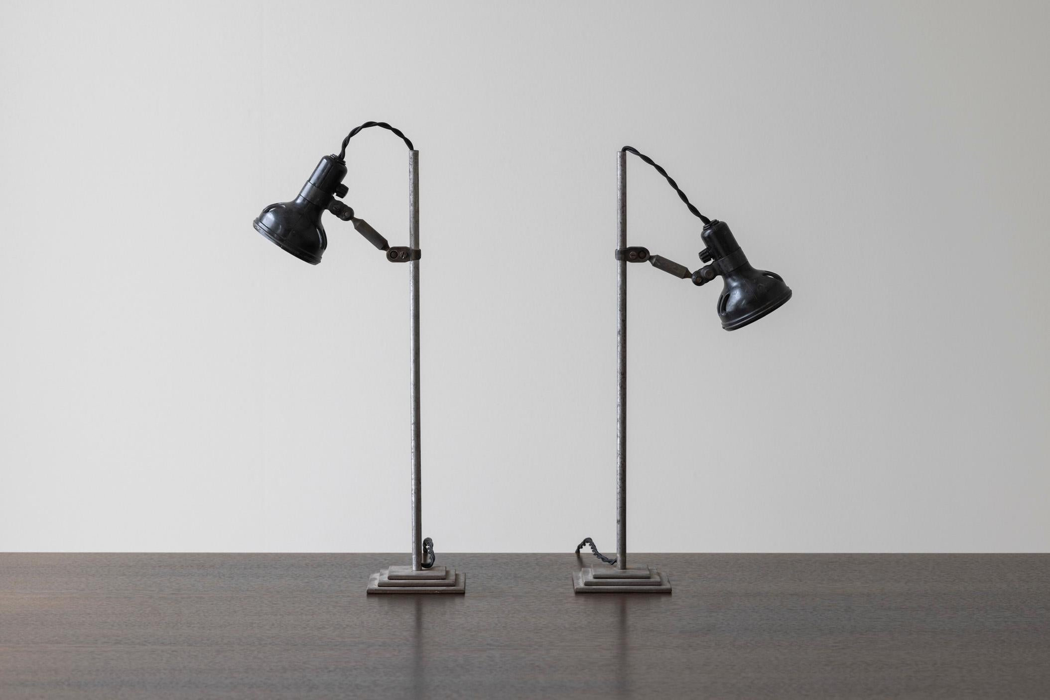 Ensemble de deux lampes de table Art Déco provenant de France, datant des années 1930. en vente 3