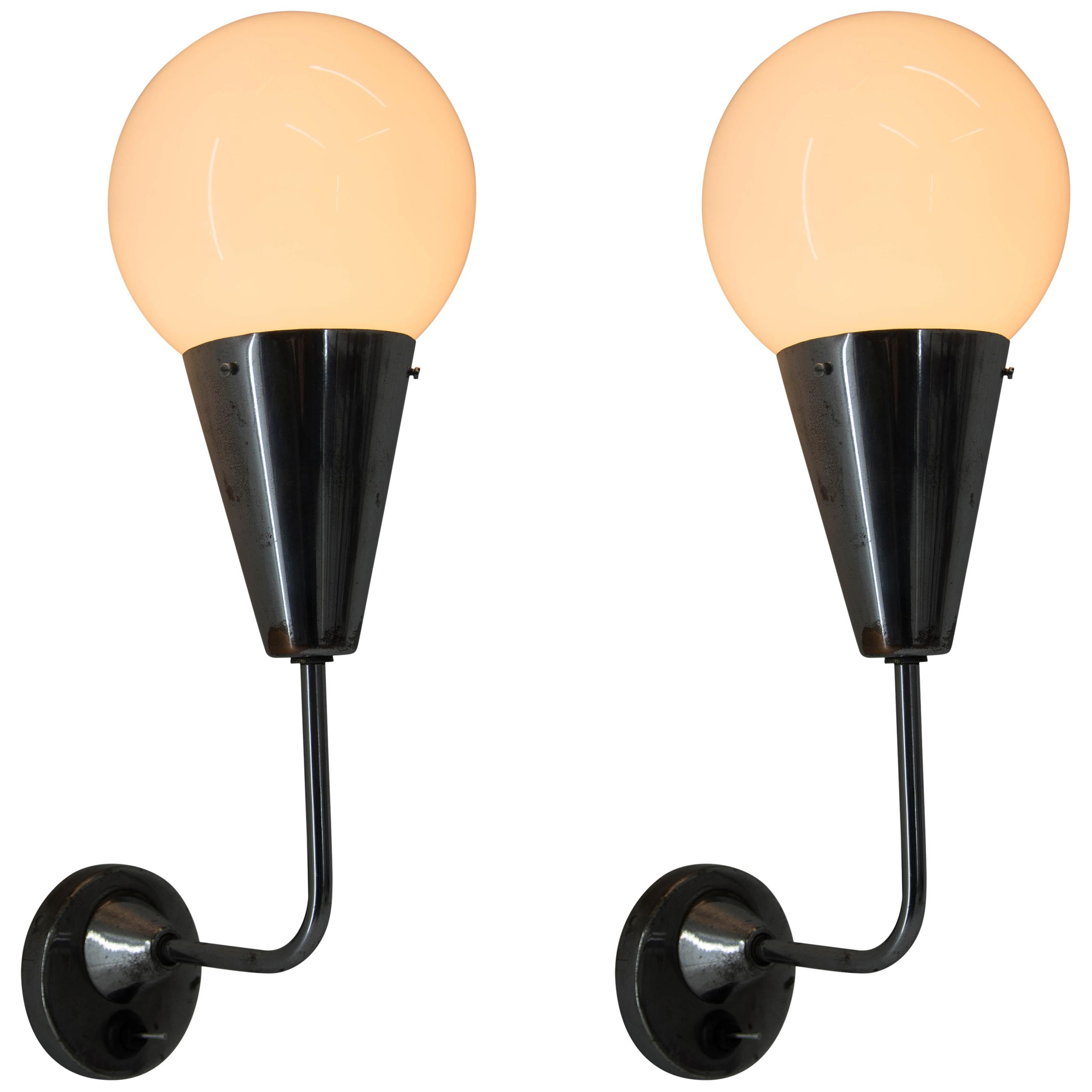 Set of Two Art Deco Wall Lamps, 1930 at 1stDibs