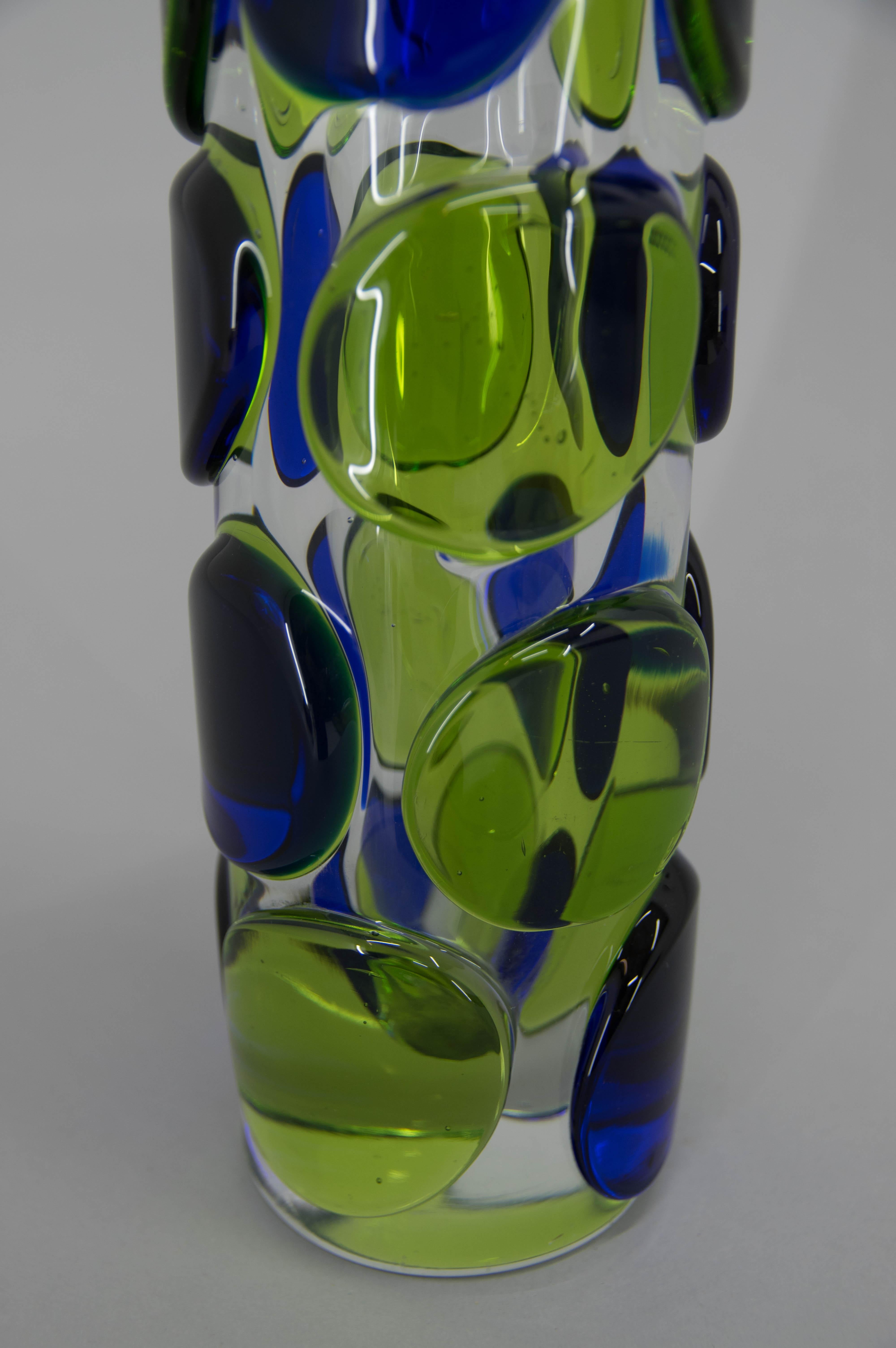 Set of Two Art Glass Vases by Jaroslav Svoboda, circa 1980 In Good Condition In Praha, CZ