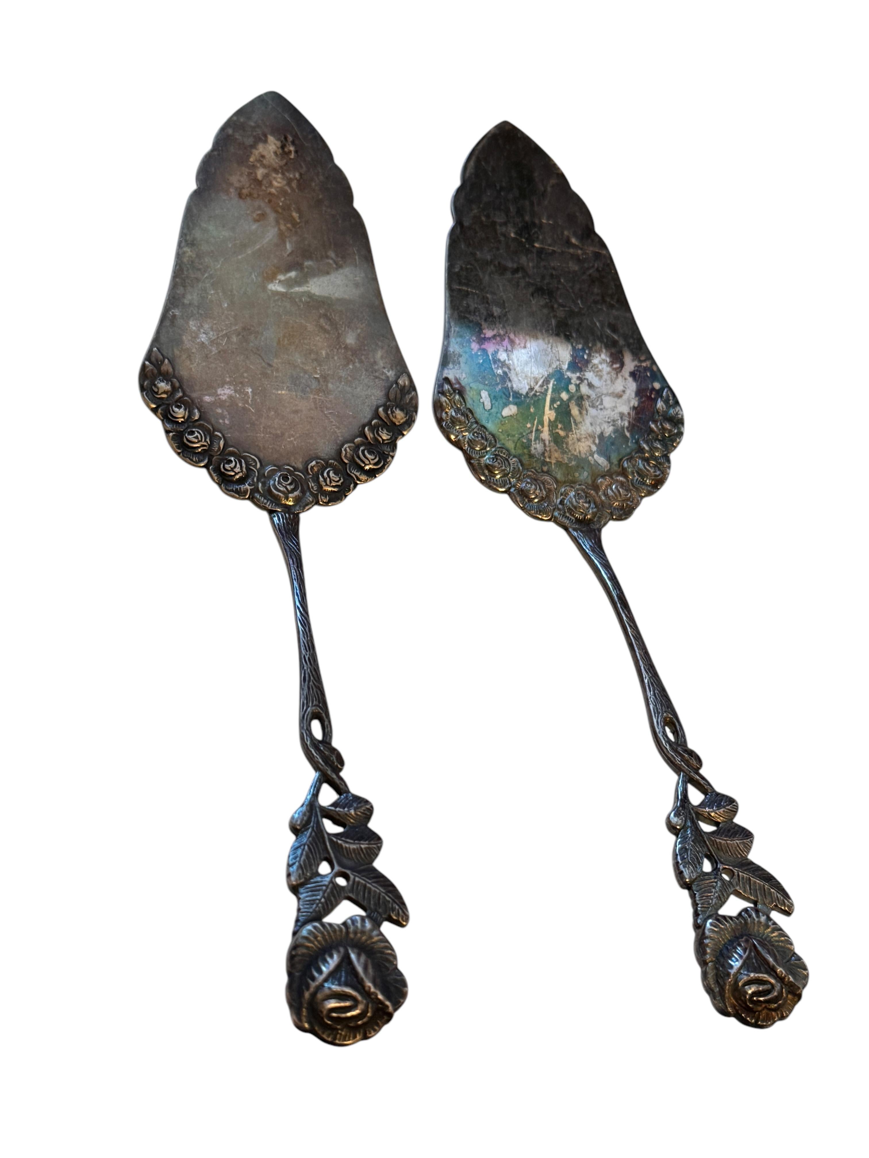 Set di due posate in argento Hildesheim Rose Art Nouveau, paletta per dolci, tedesco In condizioni buone in vendita a Nuernberg, DE