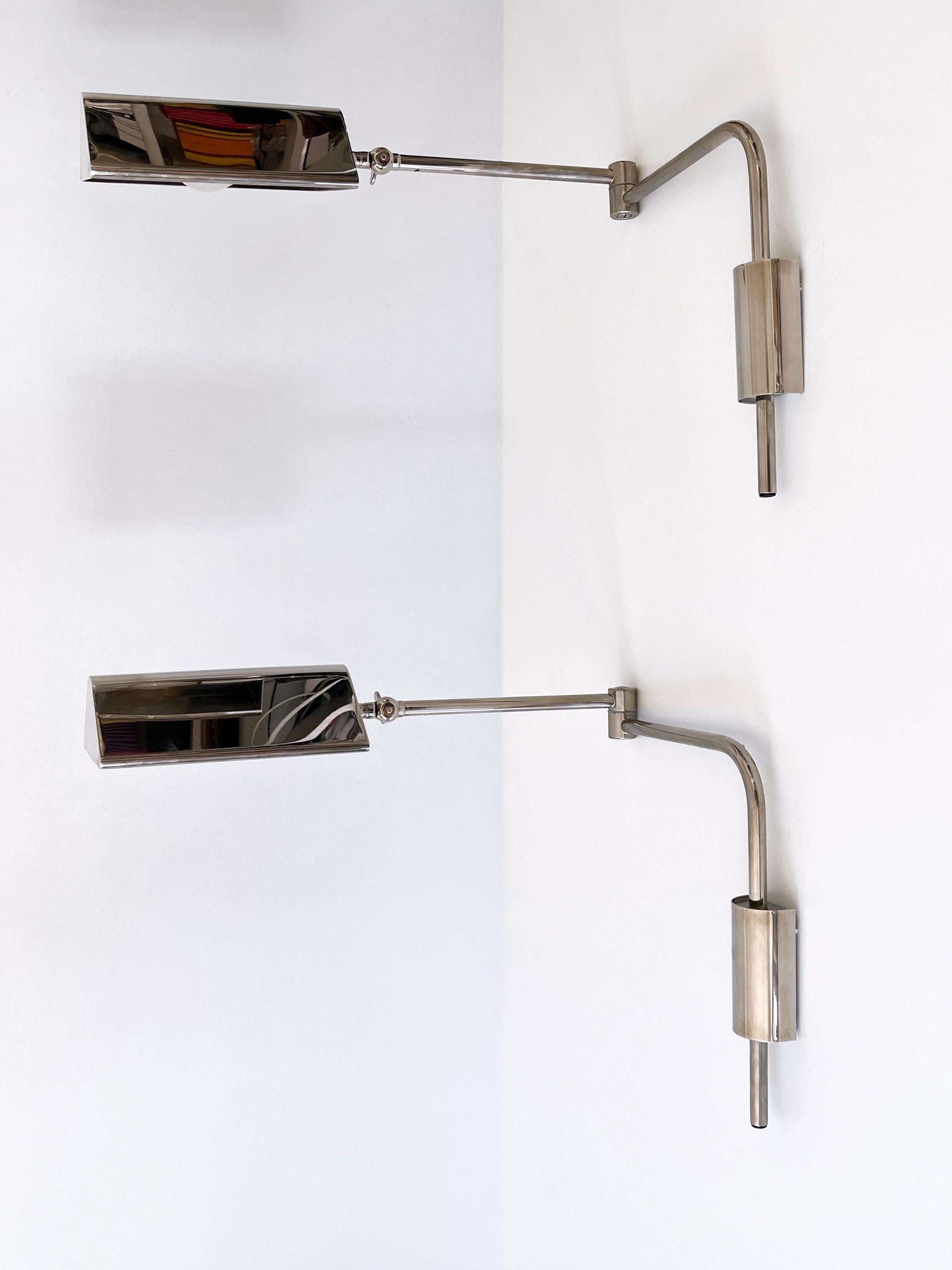 Ensemble de deux appliques ou liseuses articulées par Florian Schulz 1970 en vente 4