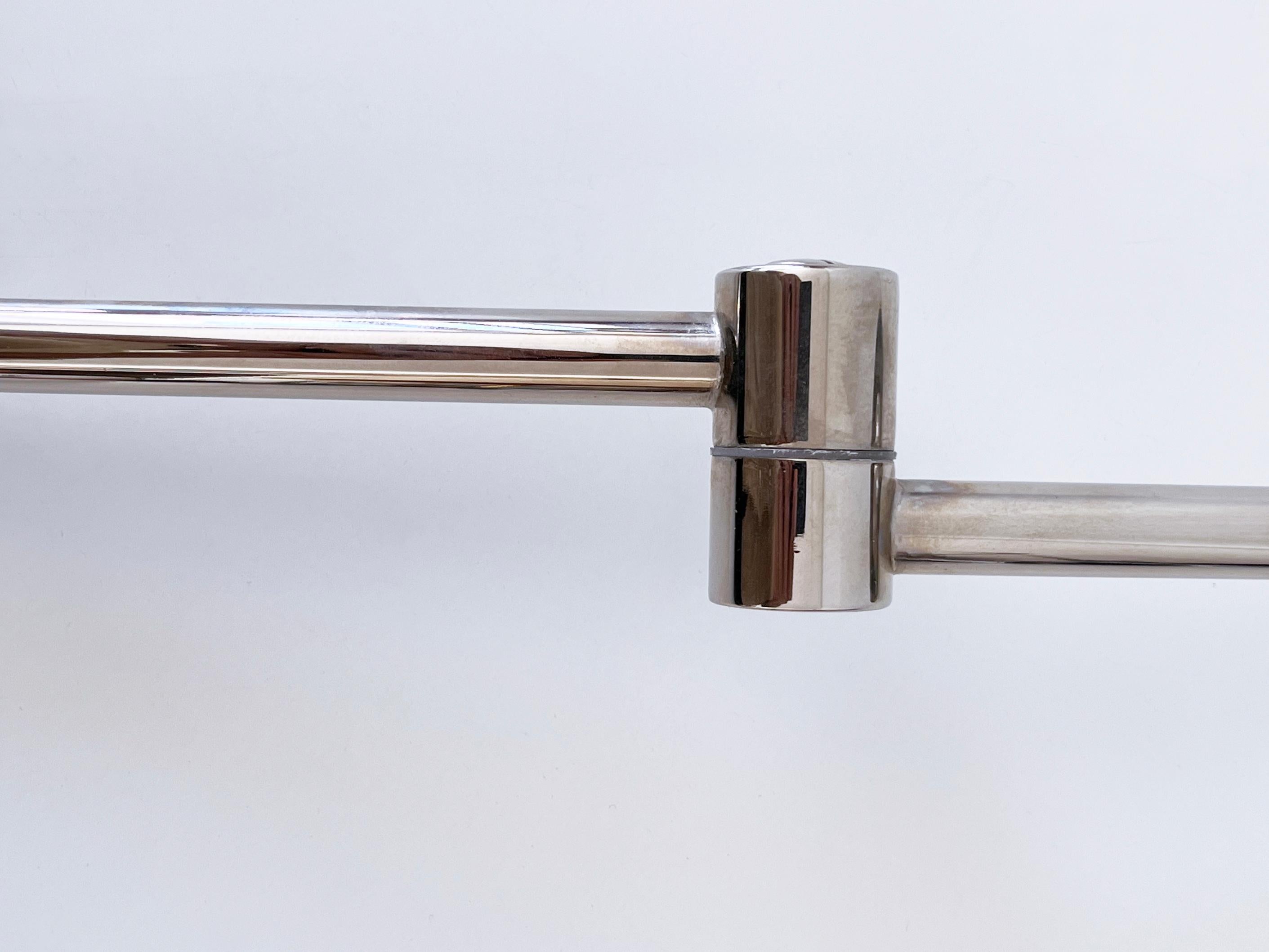 Ensemble de deux appliques ou liseuses articulées par Florian Schulz 1970 en vente 11