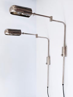 Satz von zwei gegliederten Wandleuchten oder Leselampen von Florian Schulz 1970er Jahre