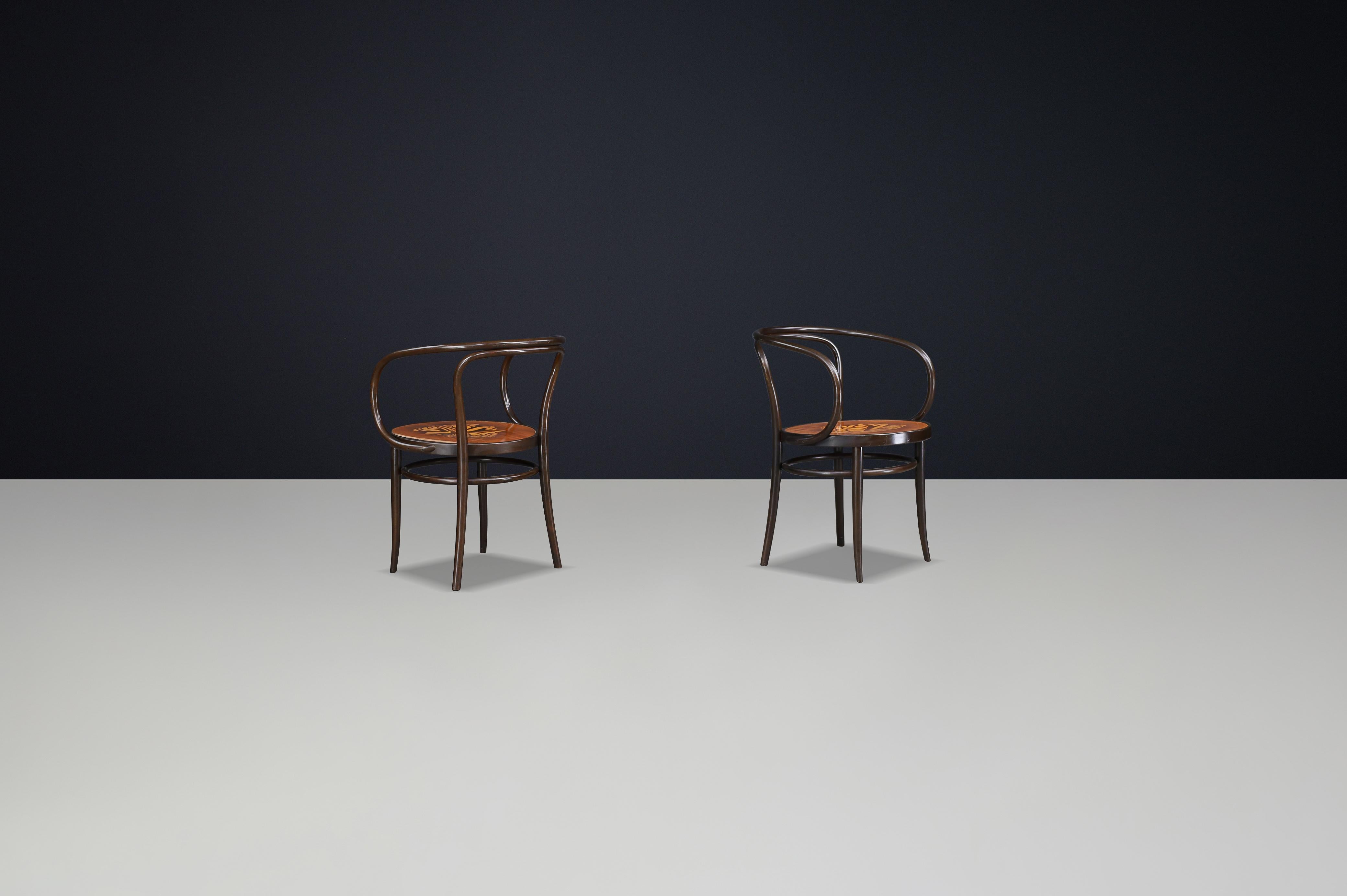 Set of Two Authentic Thonet Bentwood Armchairs, Austria – Late 20th Century For Sale 10