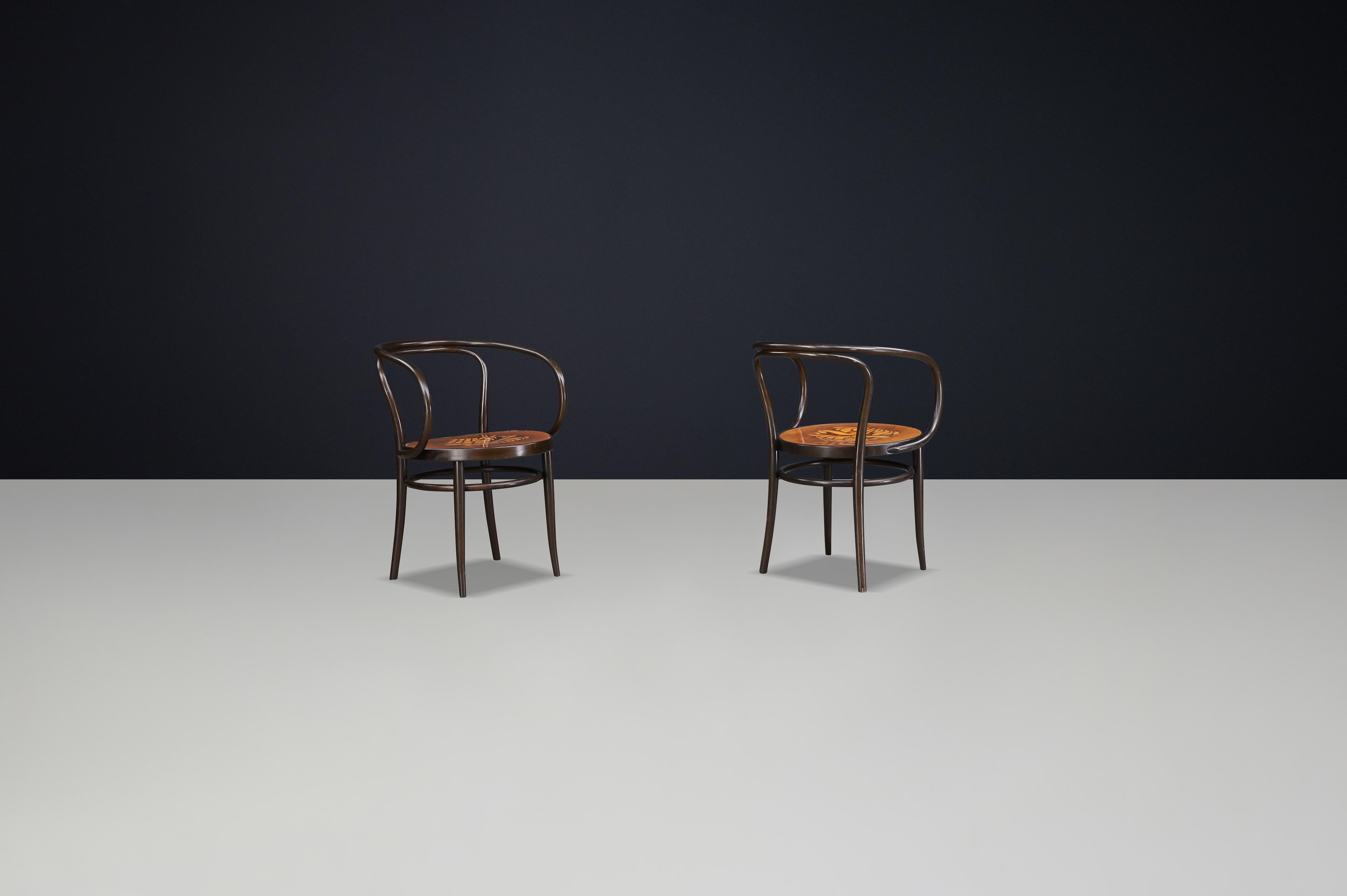Set of Two Authentic Thonet Bentwood Armchairs, Austria – Late 20th Century For Sale 2