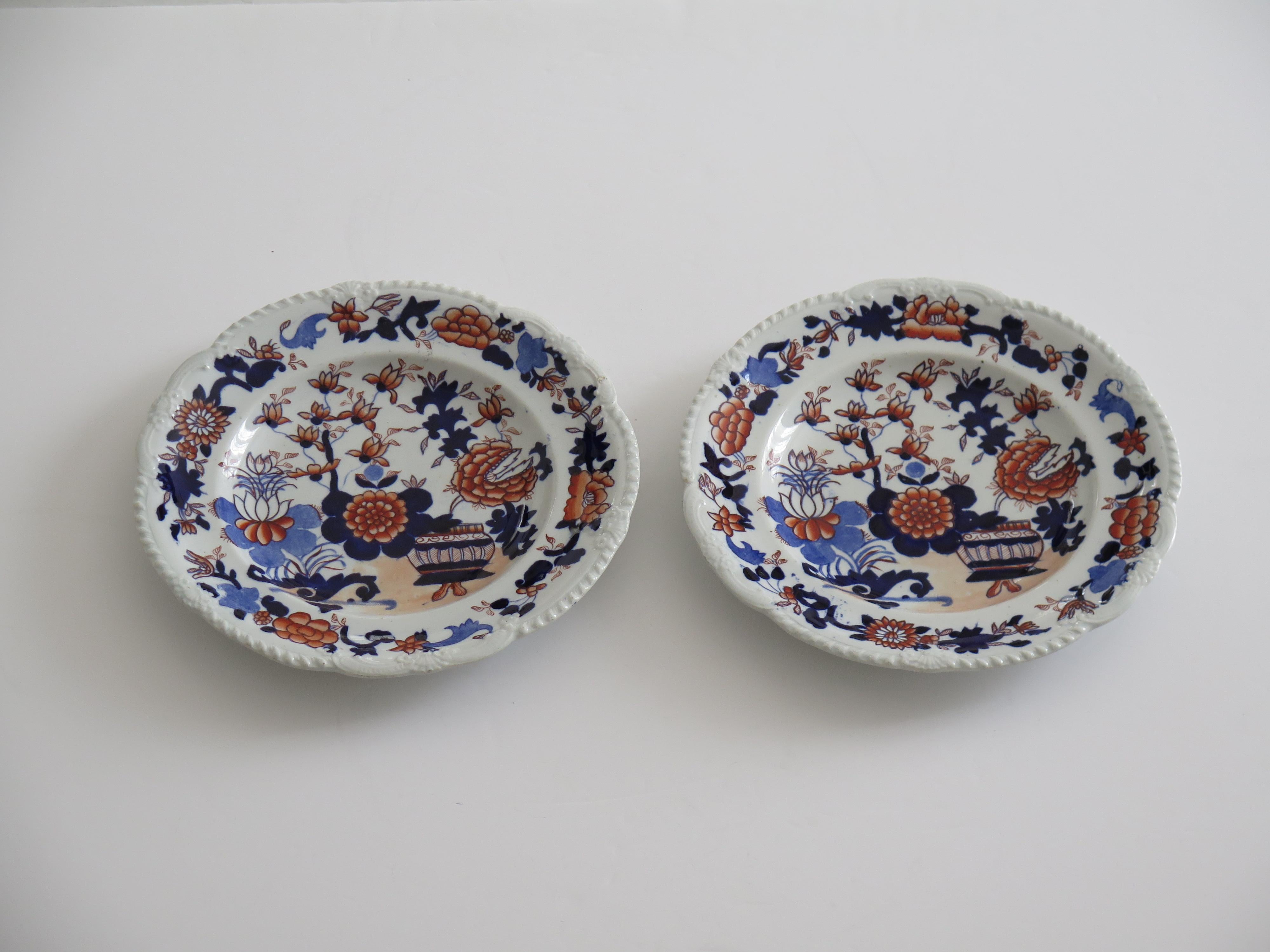 Georgien Set of TWO (B) Georgian Masons Ironstone Desert Plates Basket Japan Ptn, Ca 1818 en vente