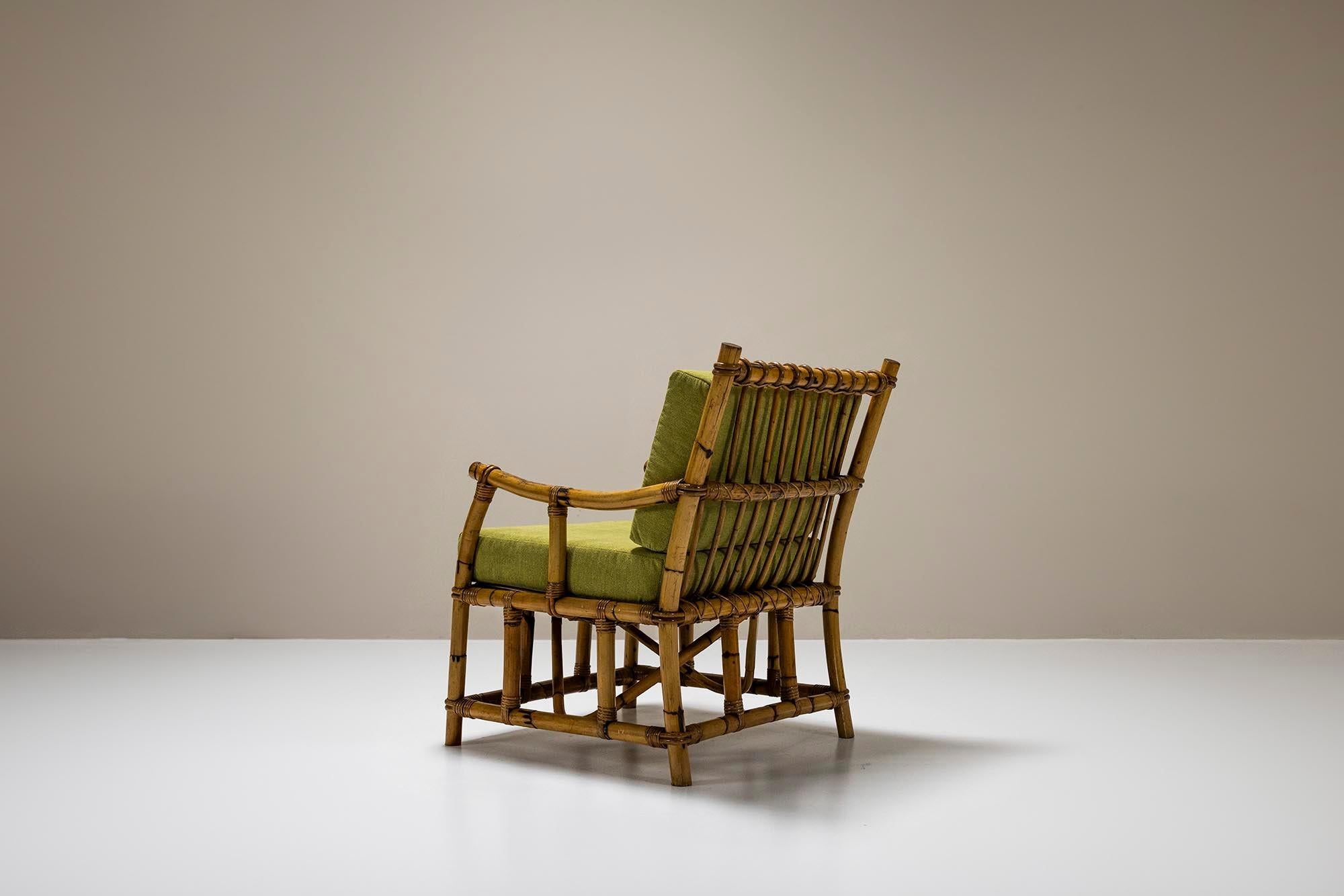 Conjunto de dos sillones de bambú al estilo de Vivai del Sud, Italia Años 70 Tela en venta
