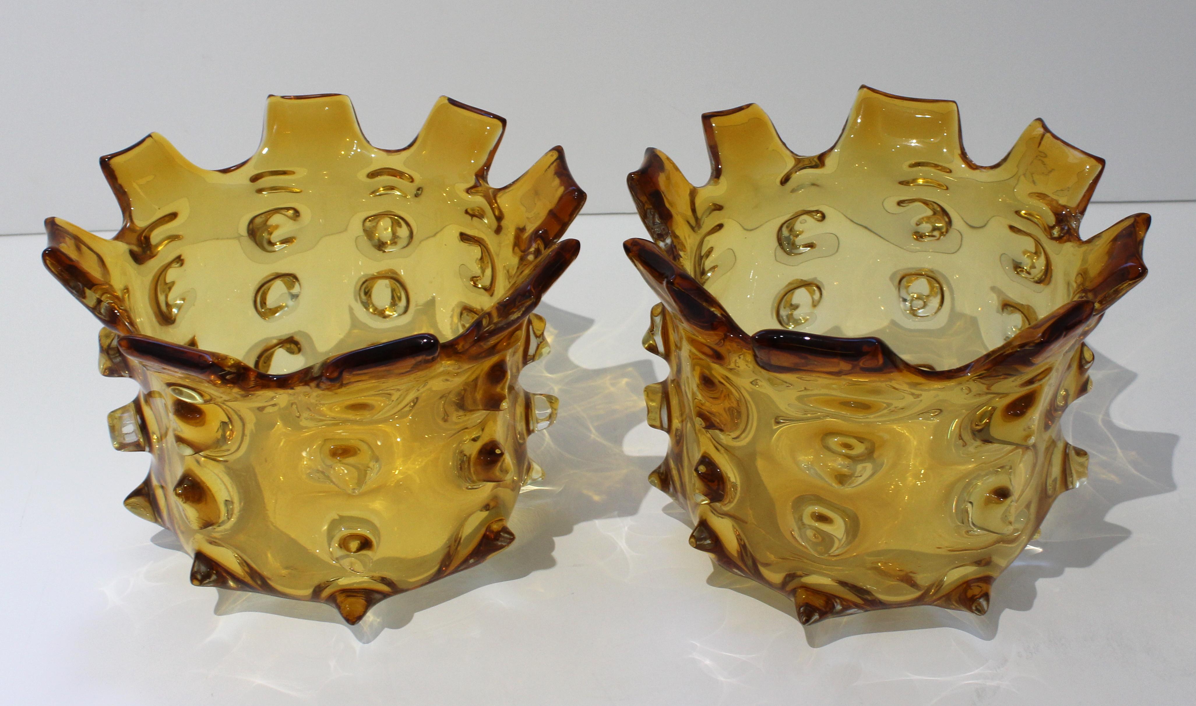 Italian Set of Two Barovier Et Toso Style Murano Glass Vases