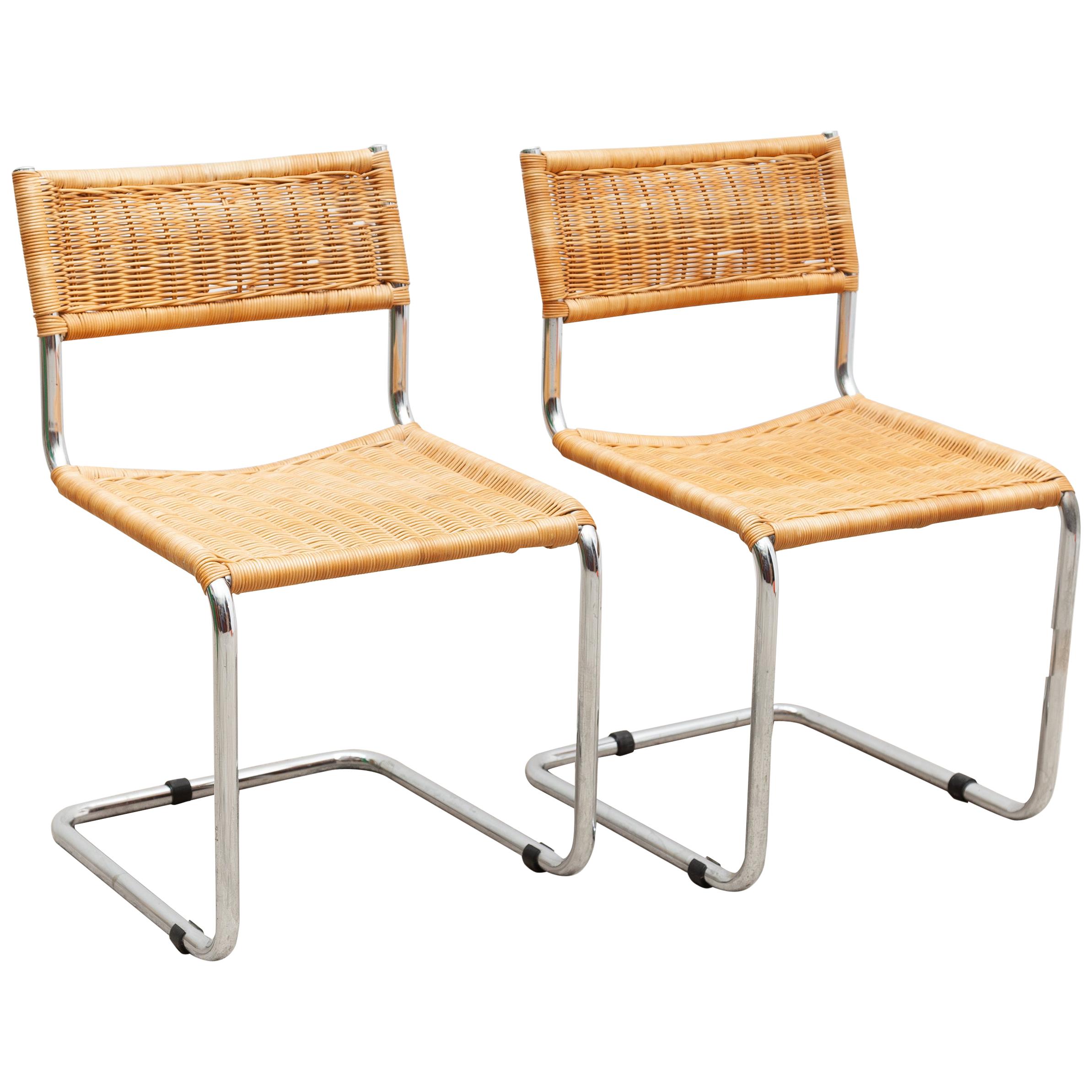 Set of Two Bauhaus Cantilever Chrome Woven Rattan Side Chairs 1960s Italy For Sale