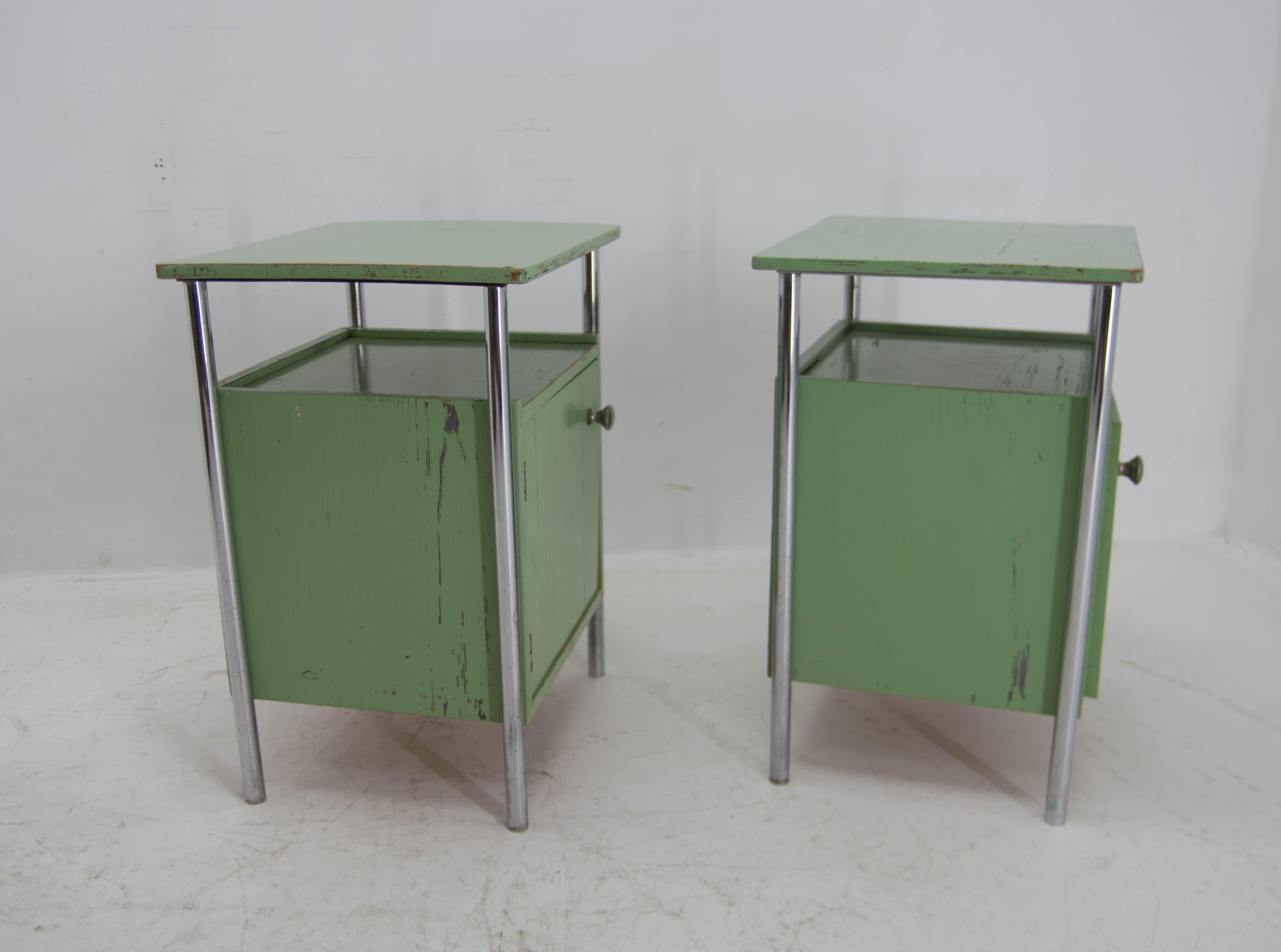 Set of Two Bauhaus Night Stands by Vichr & Co., 1930s 2