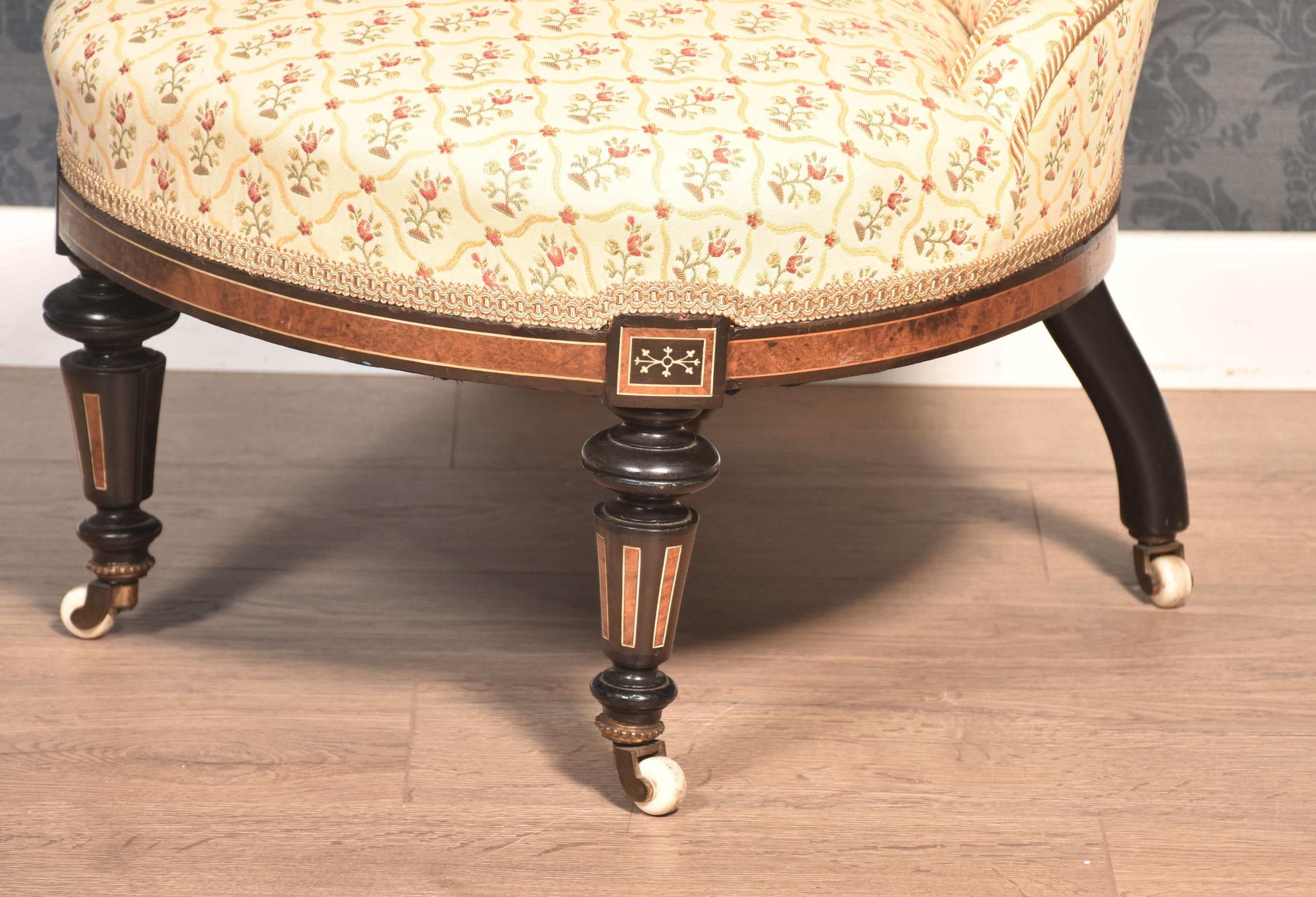 Ensemble de deux chaises de chambre en vente 4
