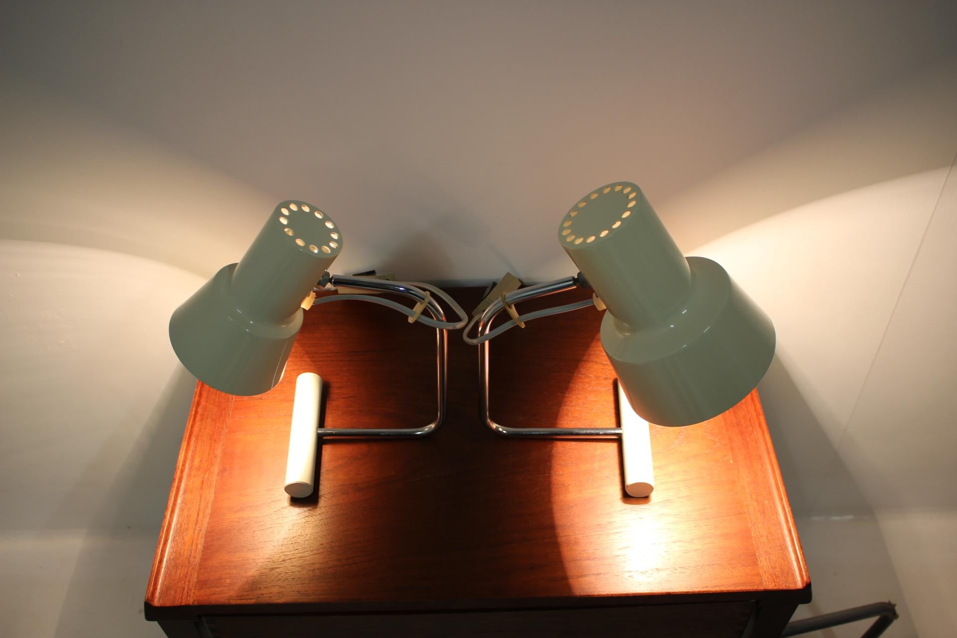 Set of Two Beige Table Lamps Designed by Josef Hůrka for Napako, 1970s For Sale 1