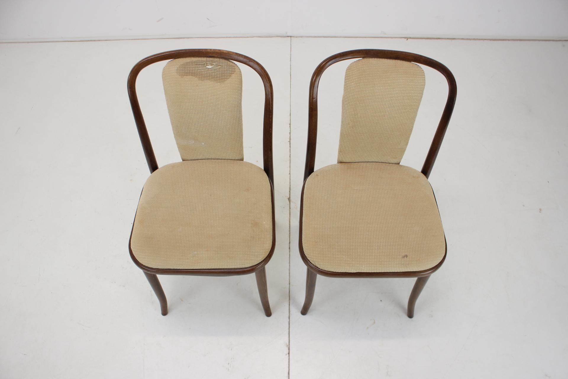 Mid-Century Modern Set of Two Bentwood Chairs, Ton, 1980s For Sale