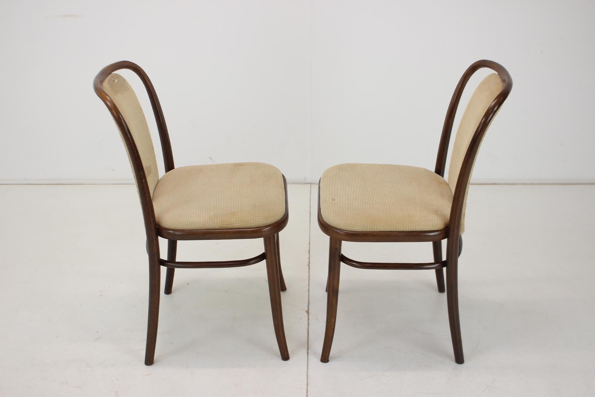 Set of Two Bentwood Chairs, Ton, 1980s For Sale 2