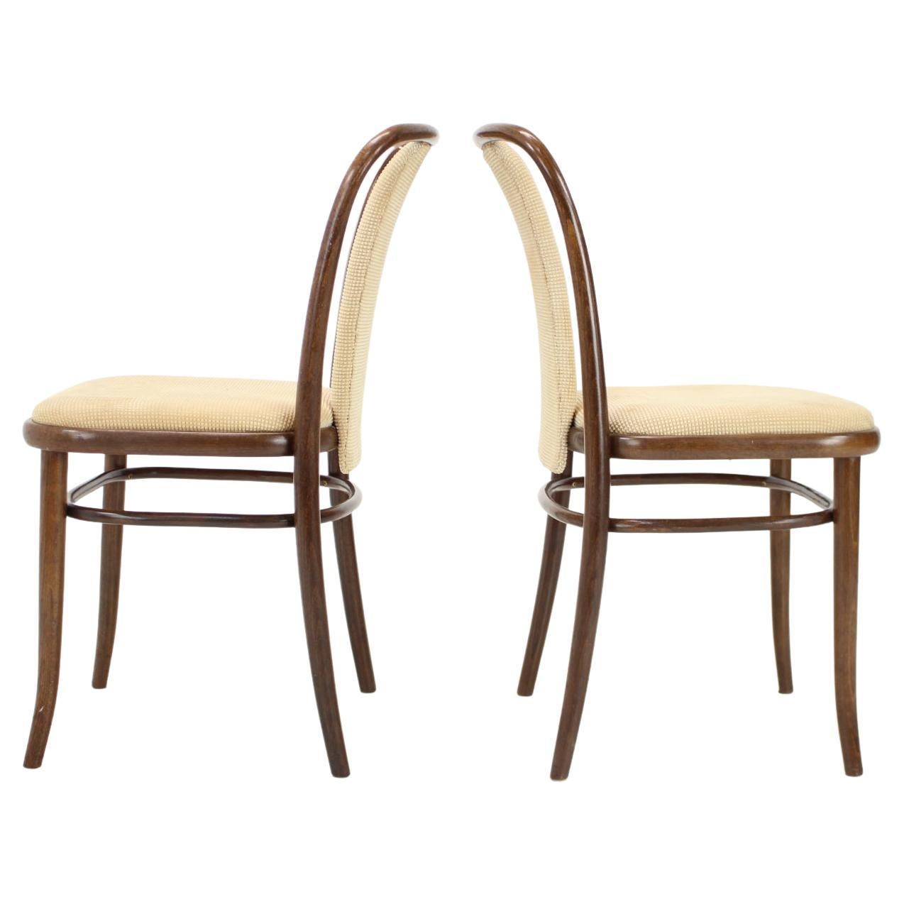 Set of Two Bentwood Chairs, Ton, 1980s For Sale