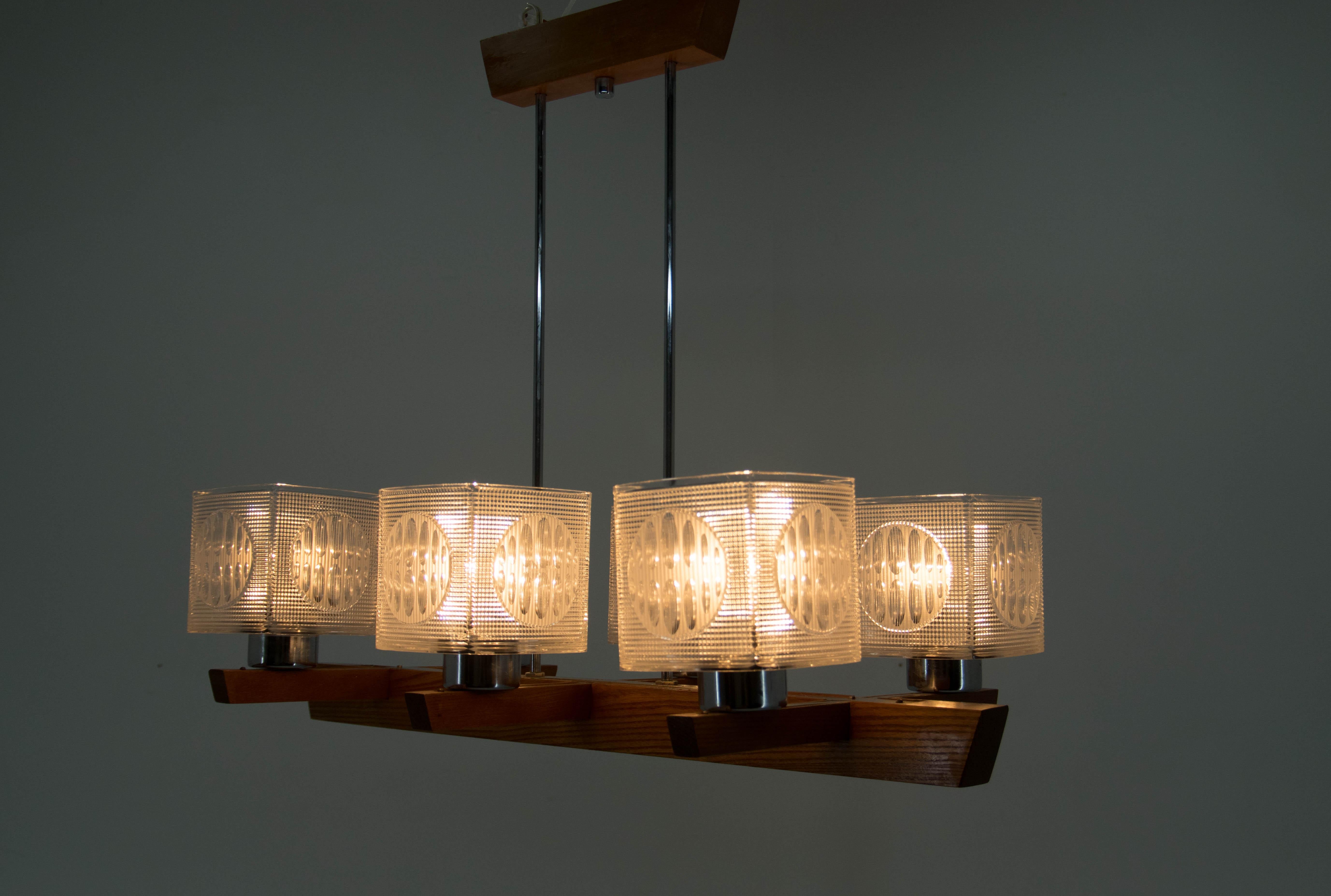 Mid-Century Modern Set of Two Big Midcentury Chandeliers by Instala Decin, 1970s For Sale