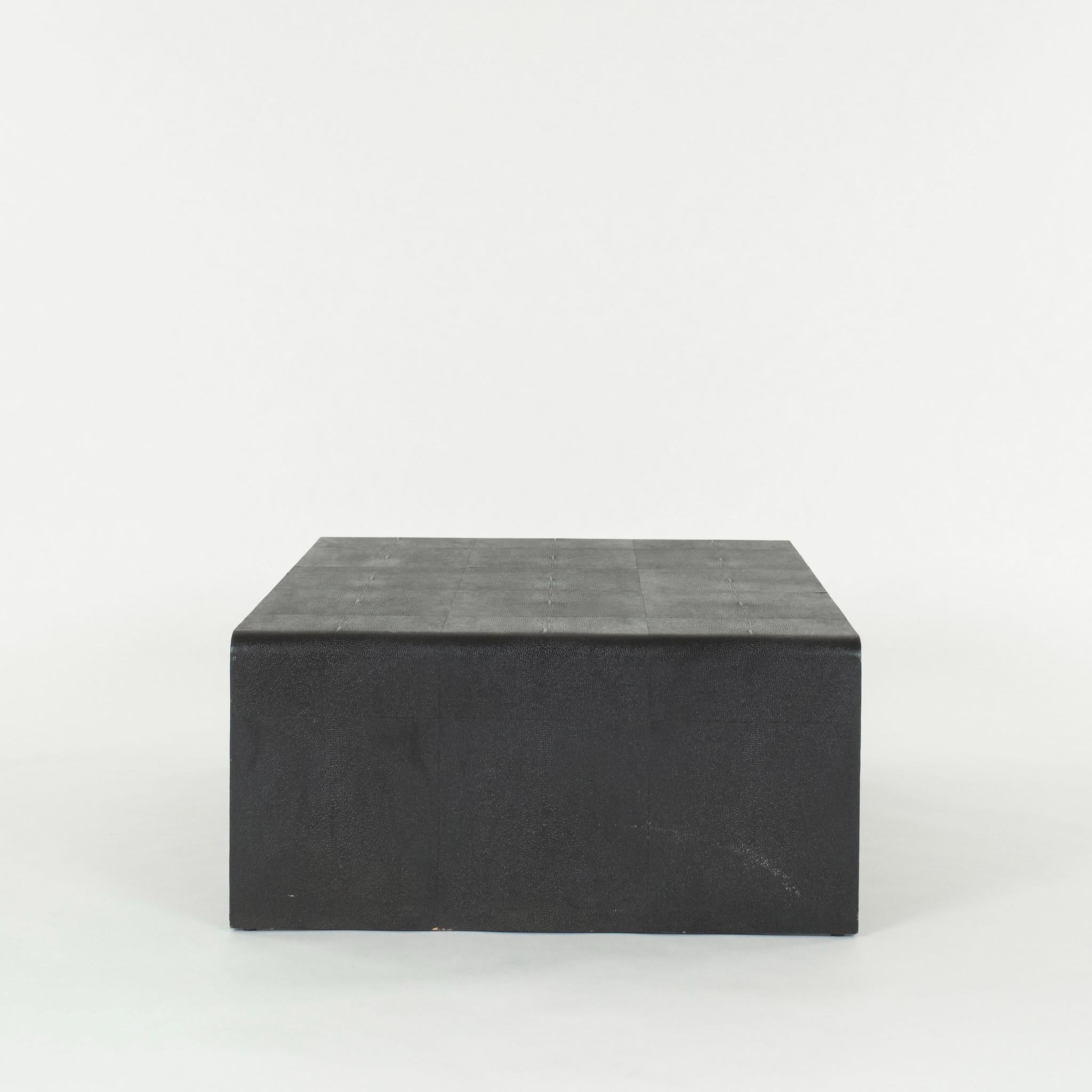 Modern  Set of Two Black Faux Shagreen Cocktail Waterfall Nesting Tables For Sale