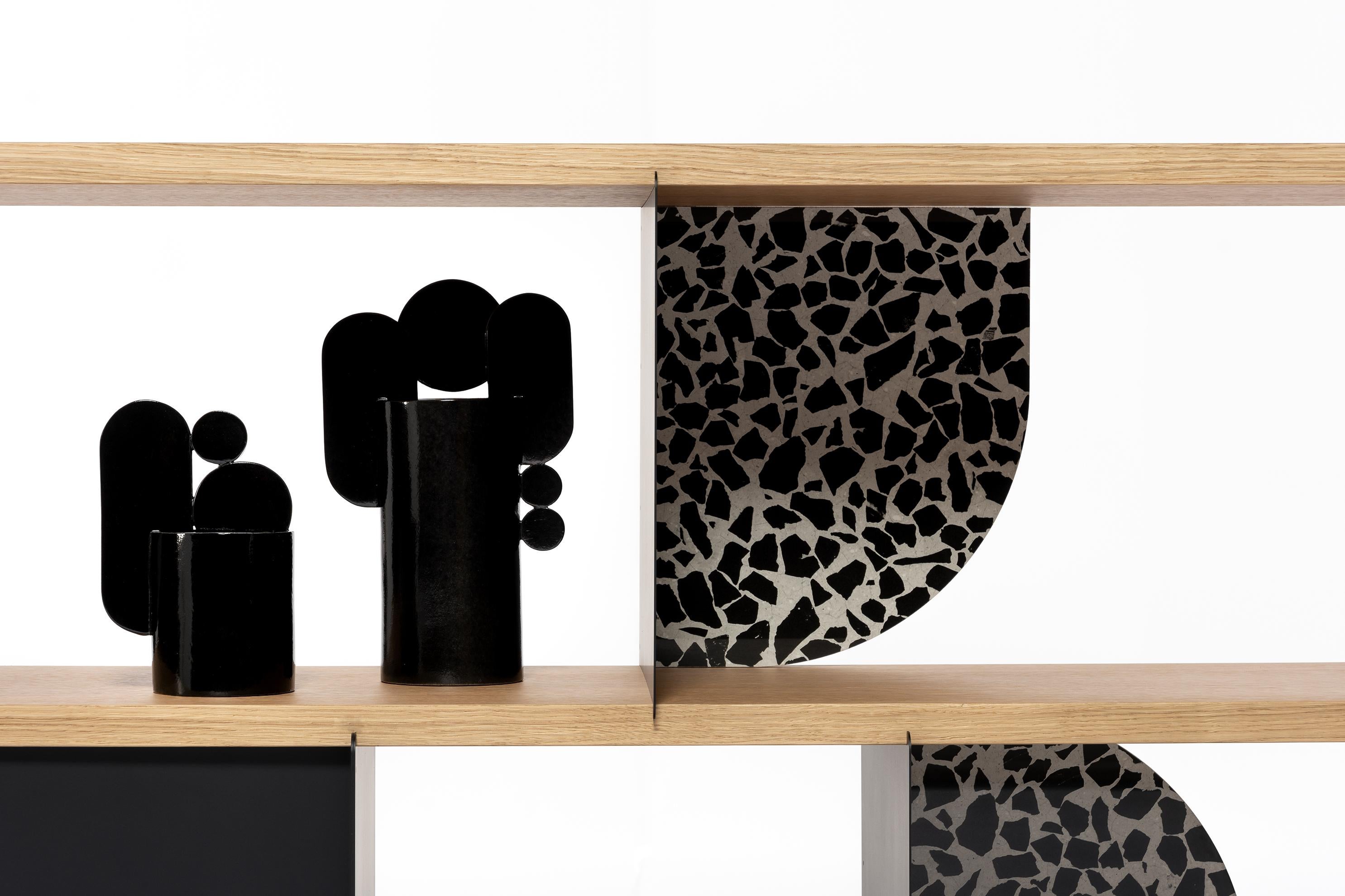 Set von zwei schwarz glasierten Keramikvasen im postmodernen Bauhaus-Stil im Angebot 3