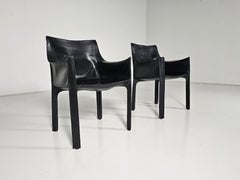 Ensemble de deux chaises Cab 413 en cuir noir par Mario Bellini pour Cassina