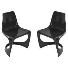 Ensemble de deux chaises Cado noires du milieu du siècle, Steen Østergaard, Europe, années 1960