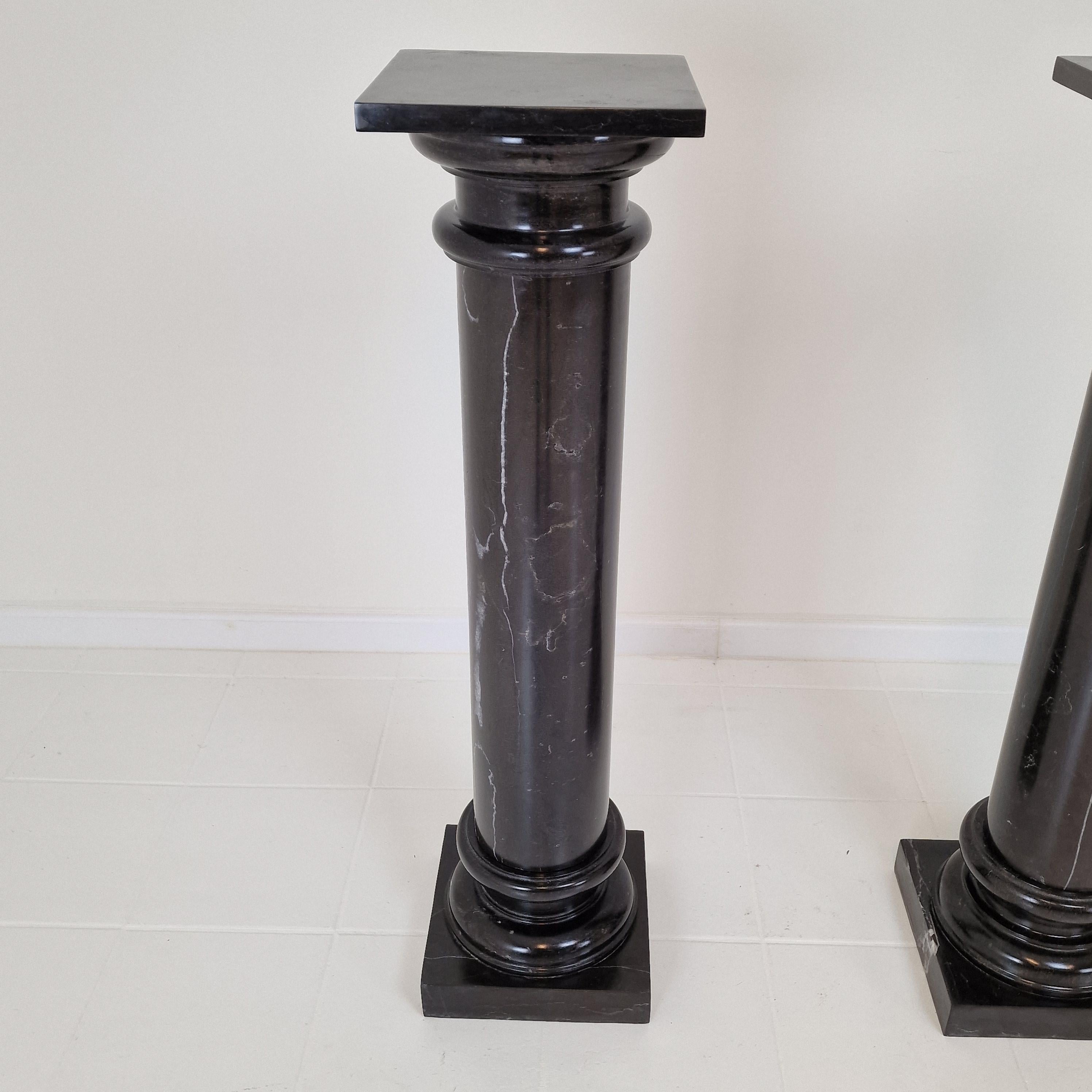 Set of two Black Pedestals in Belgium Hard-stone For Sale 2