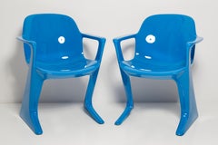 Conjunto de dos sillas canguro azules diseñadas por Ernst Moeckl, Alemania, 1968