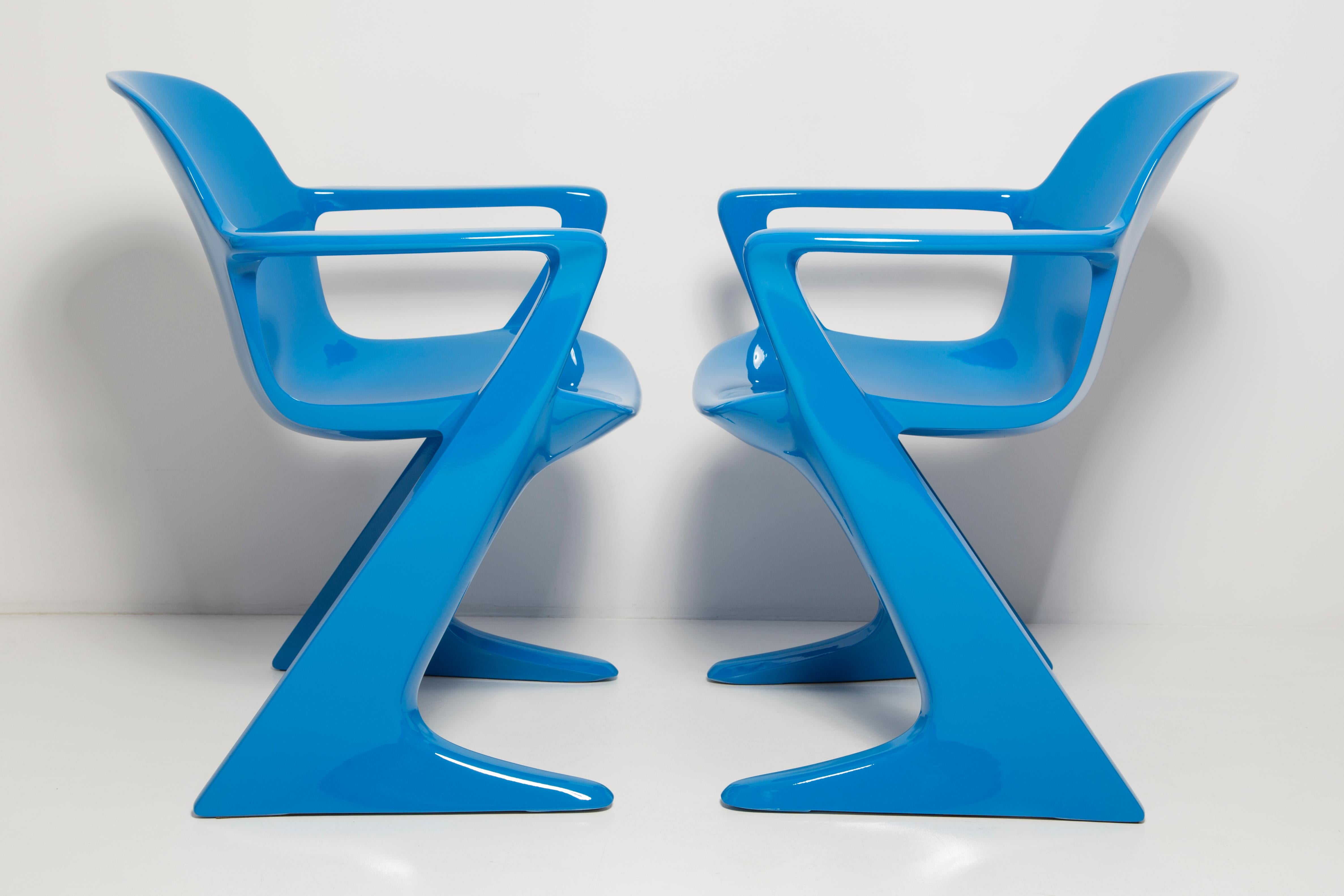 Lacquered Set of Two Blue Kangaroo Chairs Designed by Ernst Moeckl, Germany, 1968 For Sale