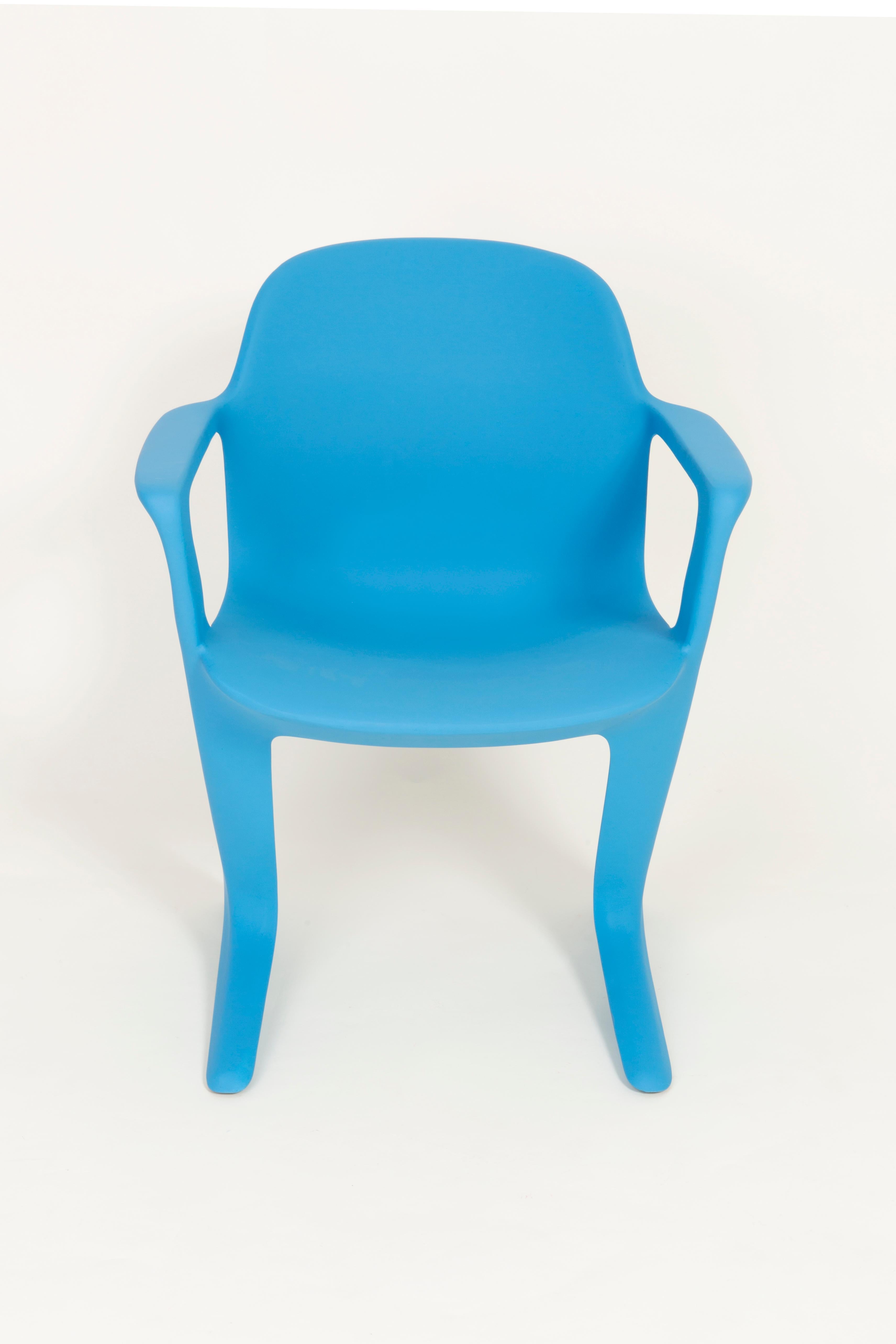 20th Century Set of Two Blue Kangaroo Chairs Designed by Ernst Moeckl, Germany, 1968 For Sale