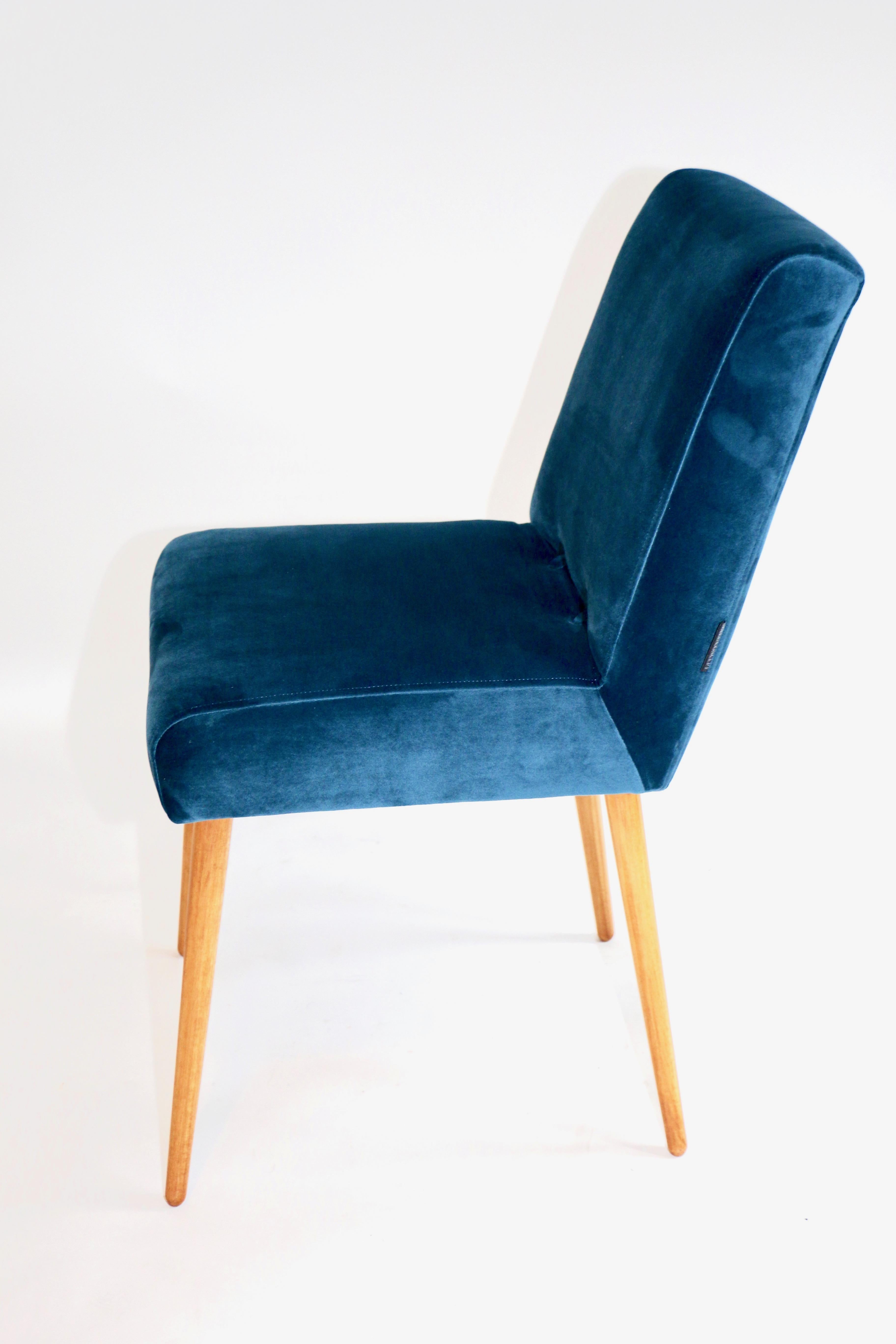 20th Century Set of Two Blue Marine Chairs in Velvet For Sale