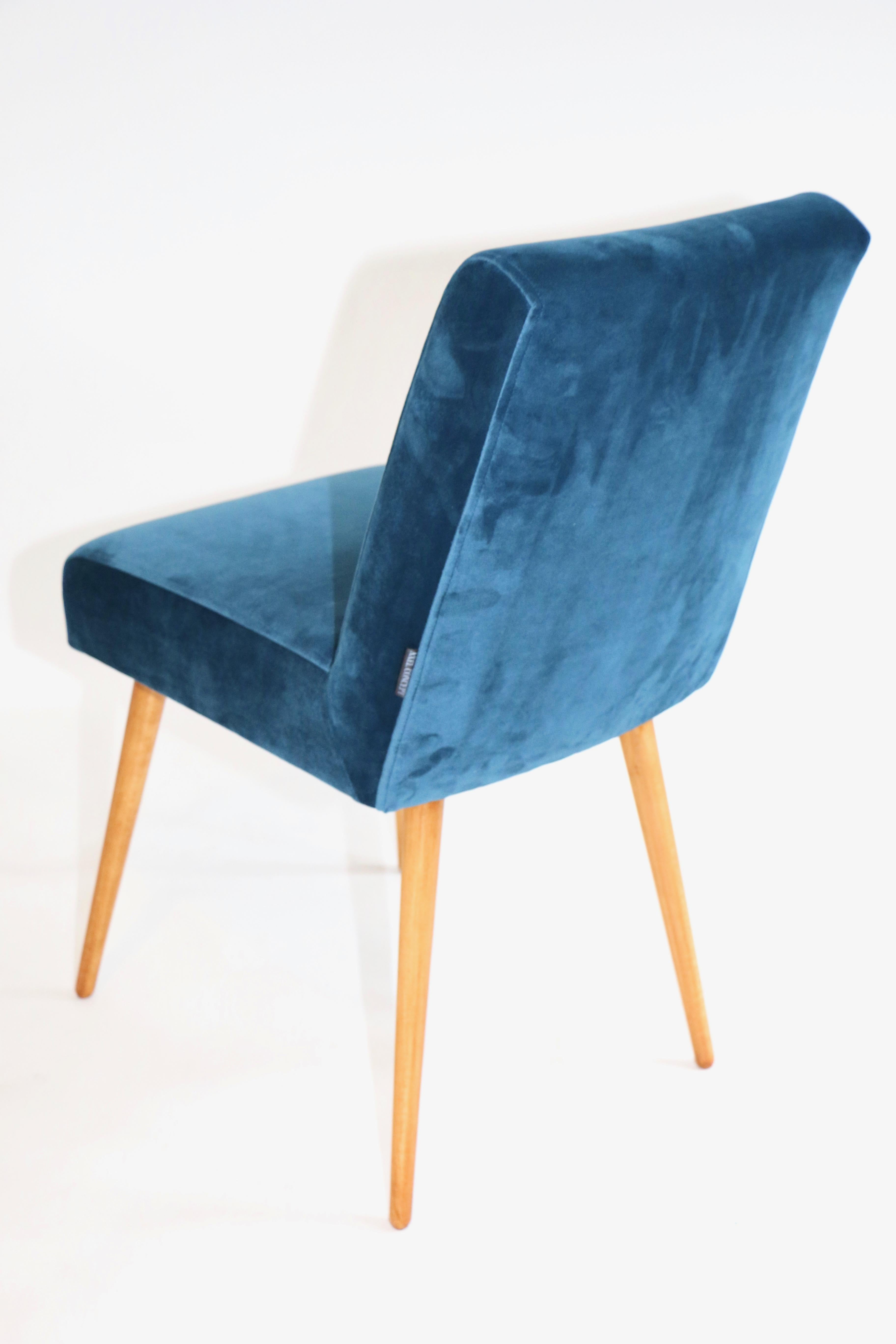 Set of Two Blue Marine Chairs in Velvet For Sale 1