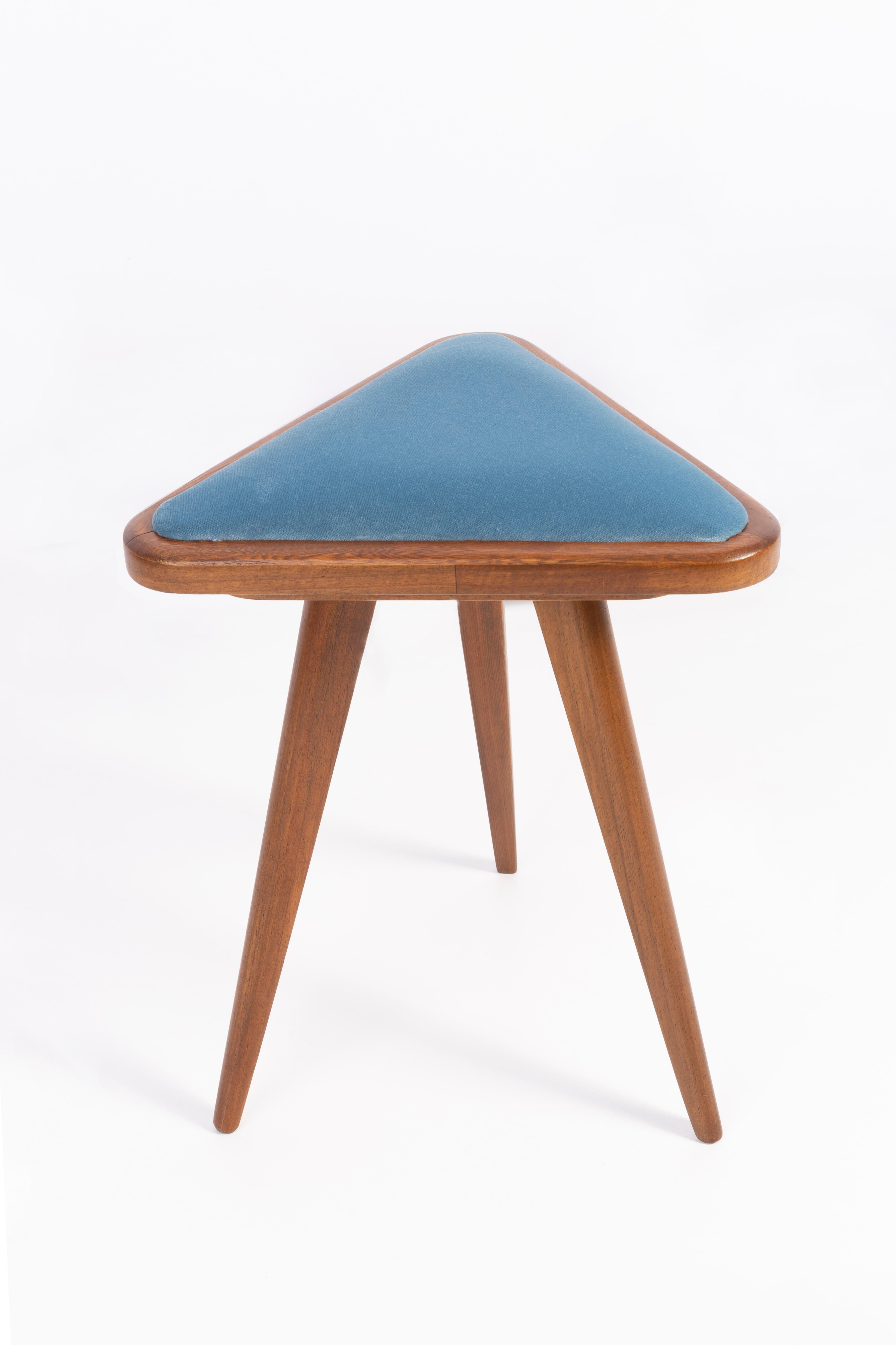 Hand-Crafted Set of Two Blue Velvet 20th Century Triangle Stools, Europe, 1960s For Sale