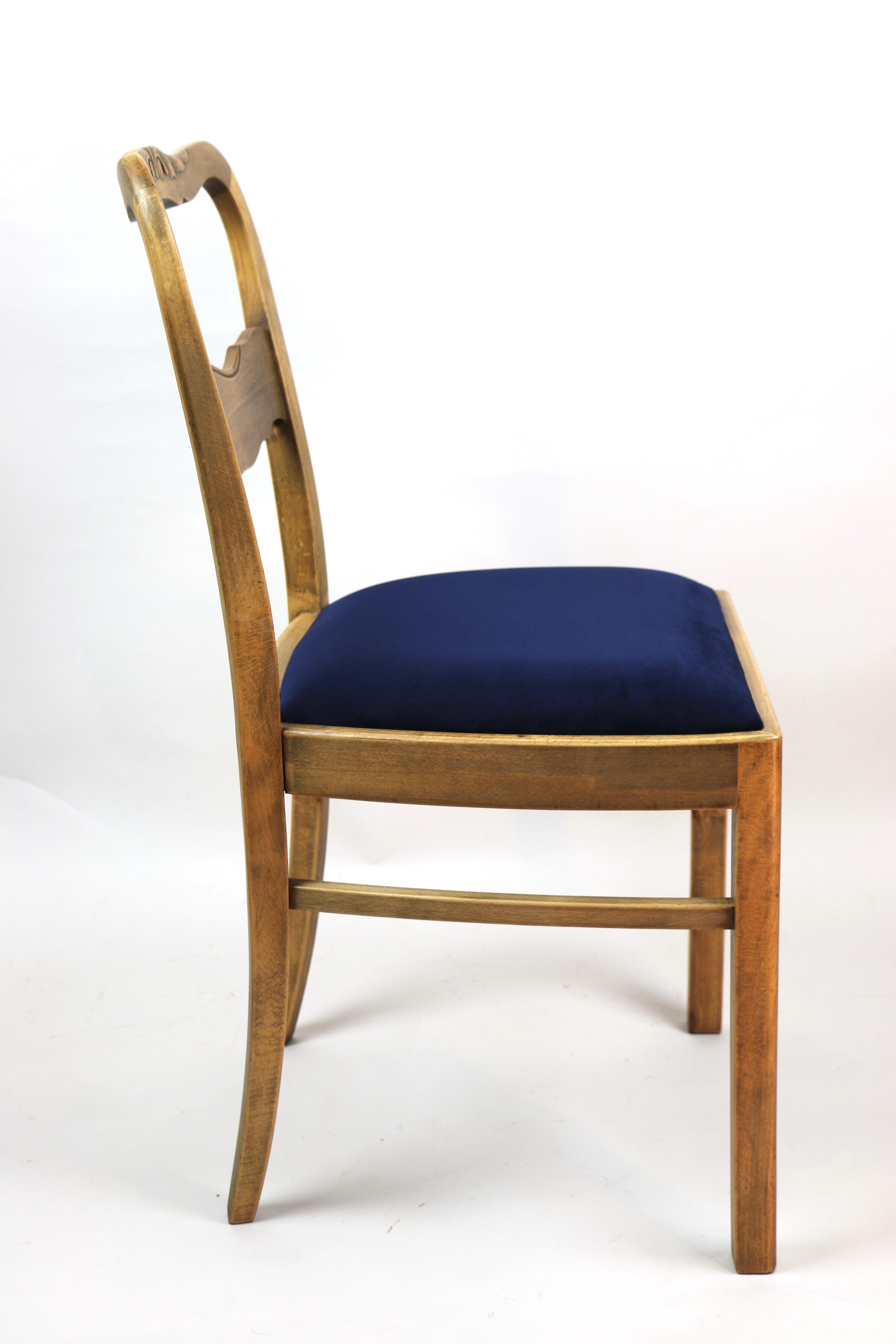 Set of Two Blue Velvet Chairs from 1960s For Sale 4