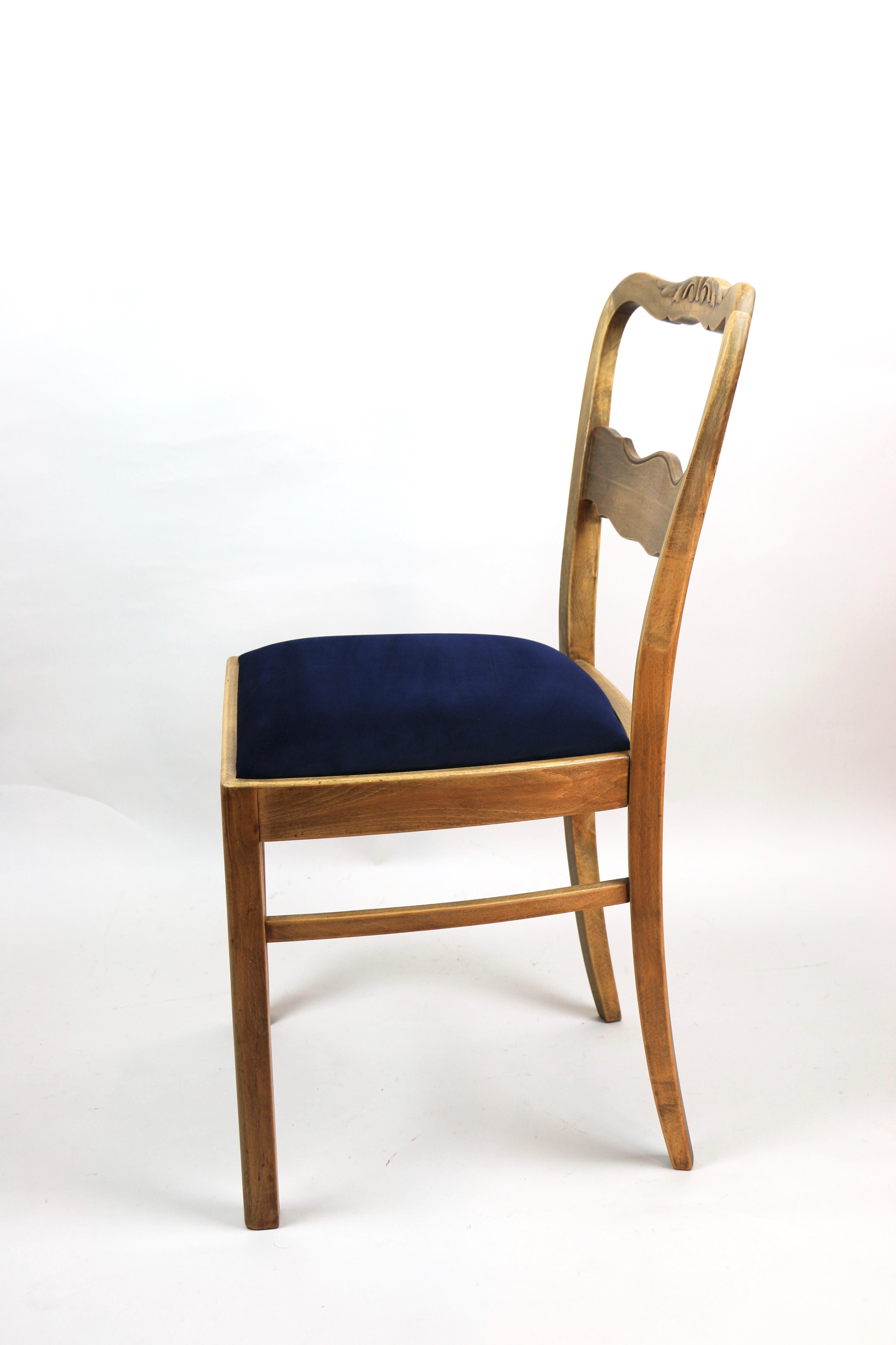 Set of Two Blue Velvet Chairs from 1960s For Sale 8
