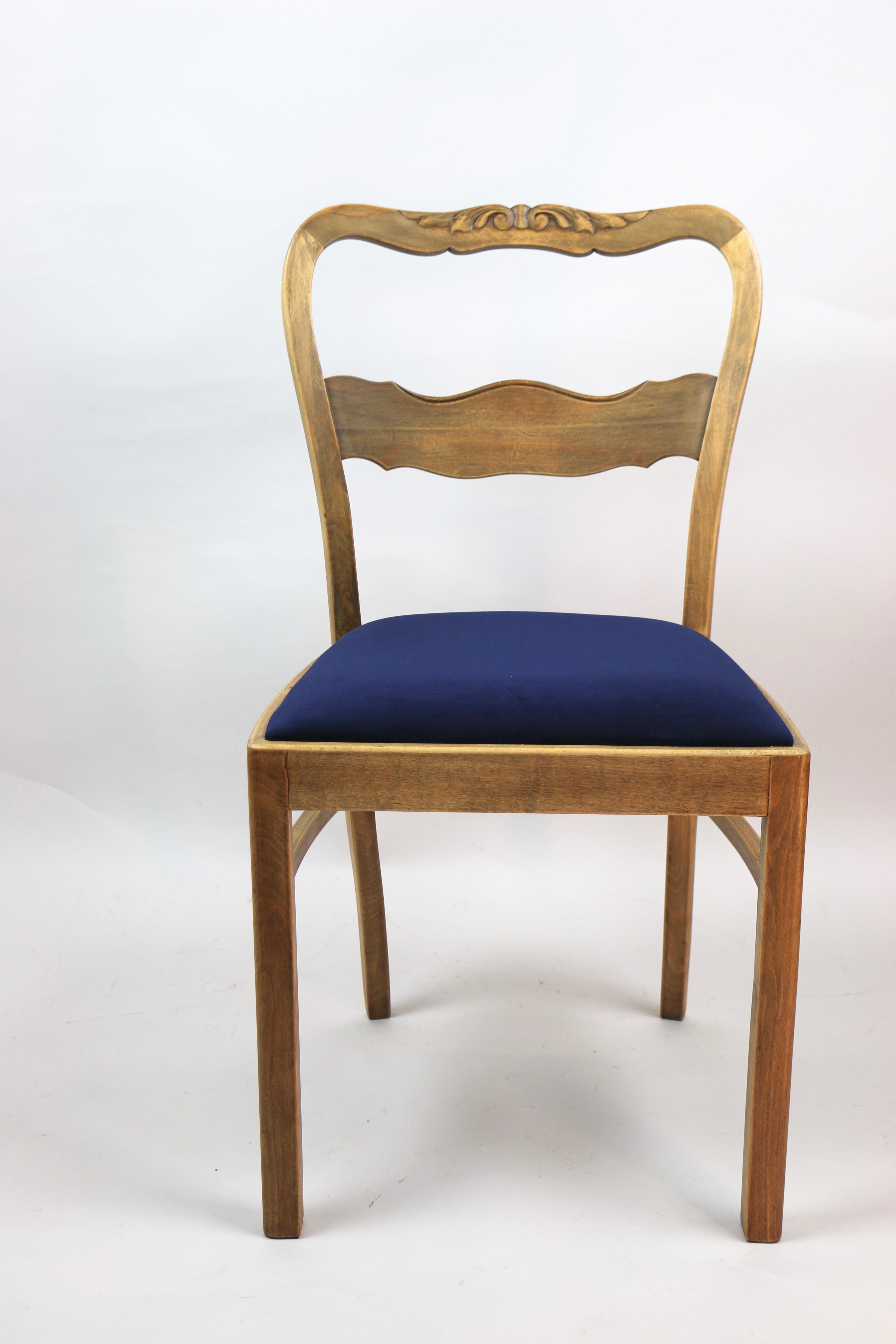 20th Century Set of Two Blue Velvet Chairs from 1960s For Sale