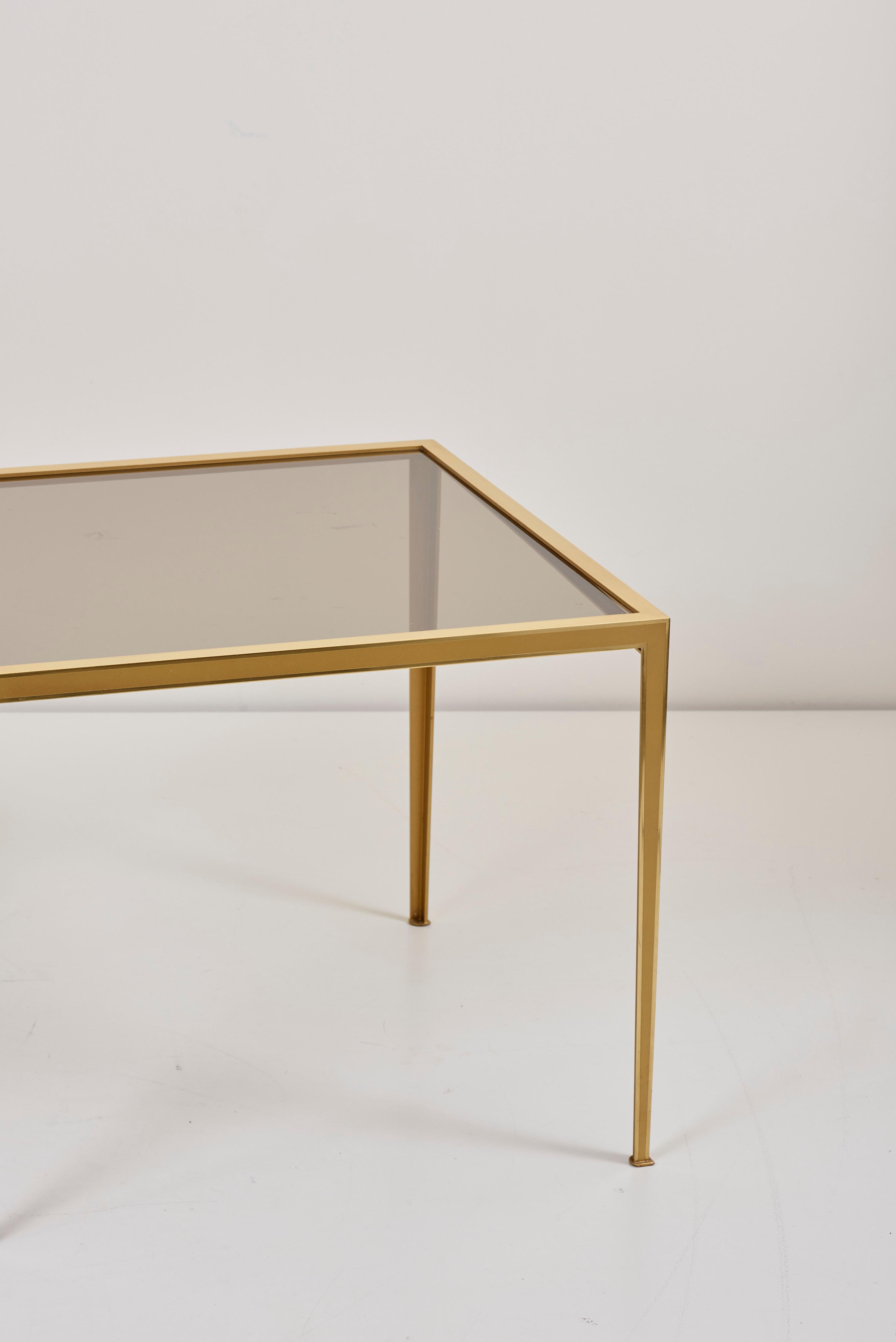 German Set of Two Brass and Glass Nesting Tables by Münchner Werkstätten
