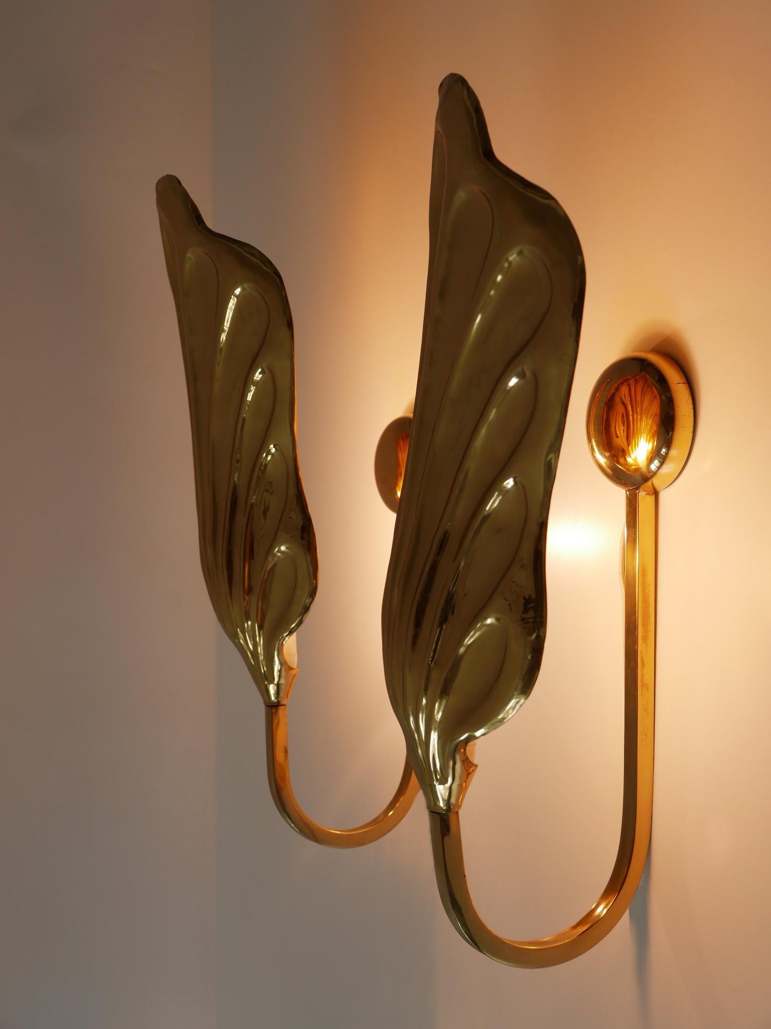 Set of Two Brass Leaf Wall Lamps or Sconces by Carlo Giorgi for Bottega Gadda 3