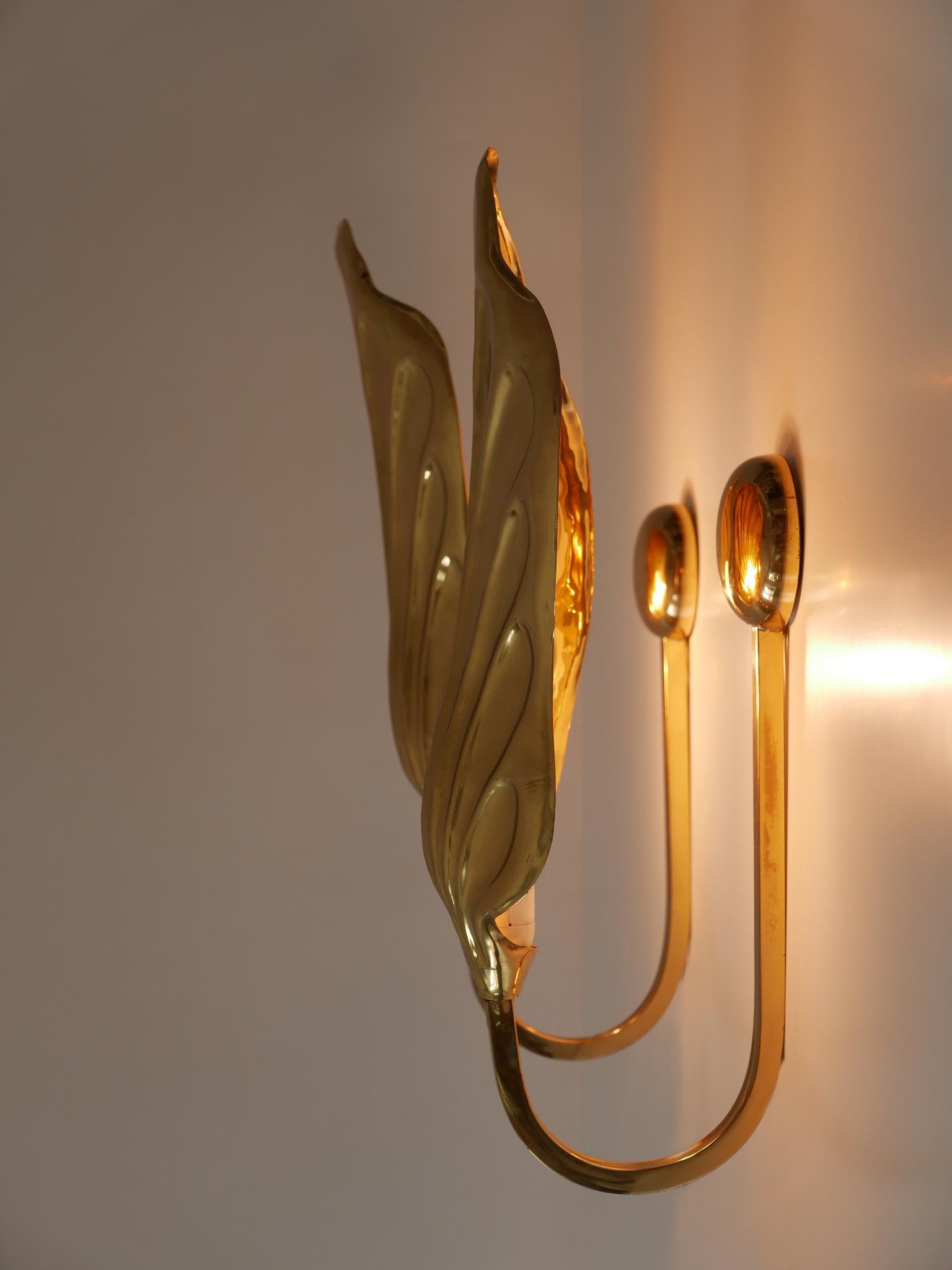 Set of Two Brass Leaf Wall Lamps or Sconces by Carlo Giorgi for Bottega Gadda 7