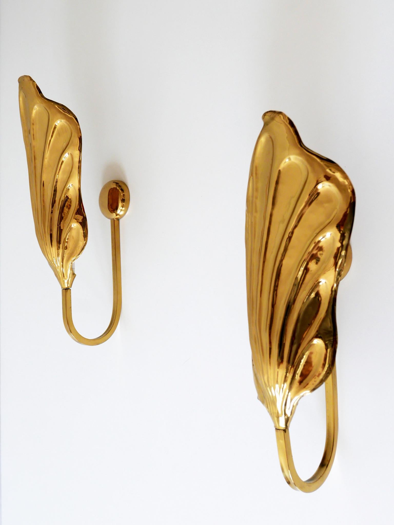 Polished Set of Two Brass Leaf Wall Lamps or Sconces by Carlo Giorgi for Bottega Gadda