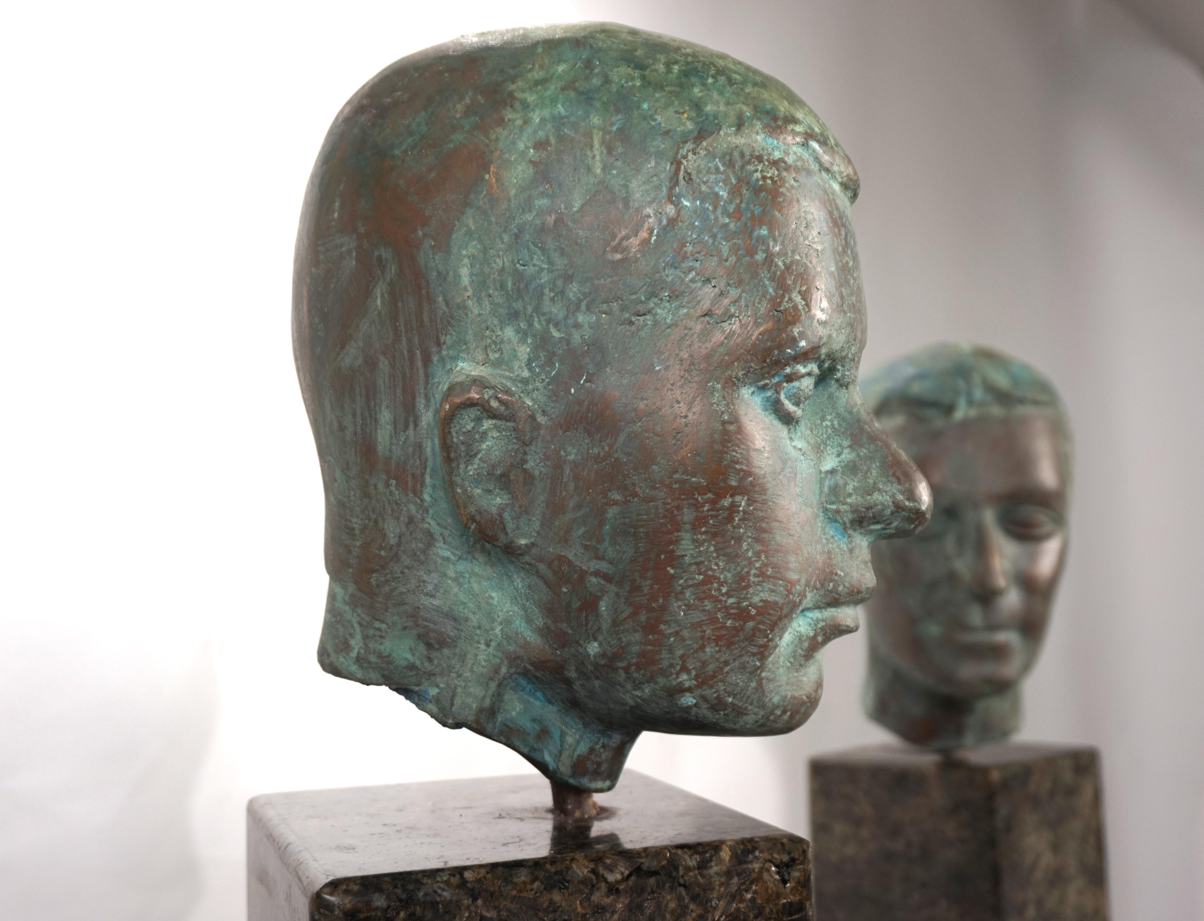 Set di due busti in bronzo su stele di granito di un allievo di Georg Kolbe, 1925 in vendita 13