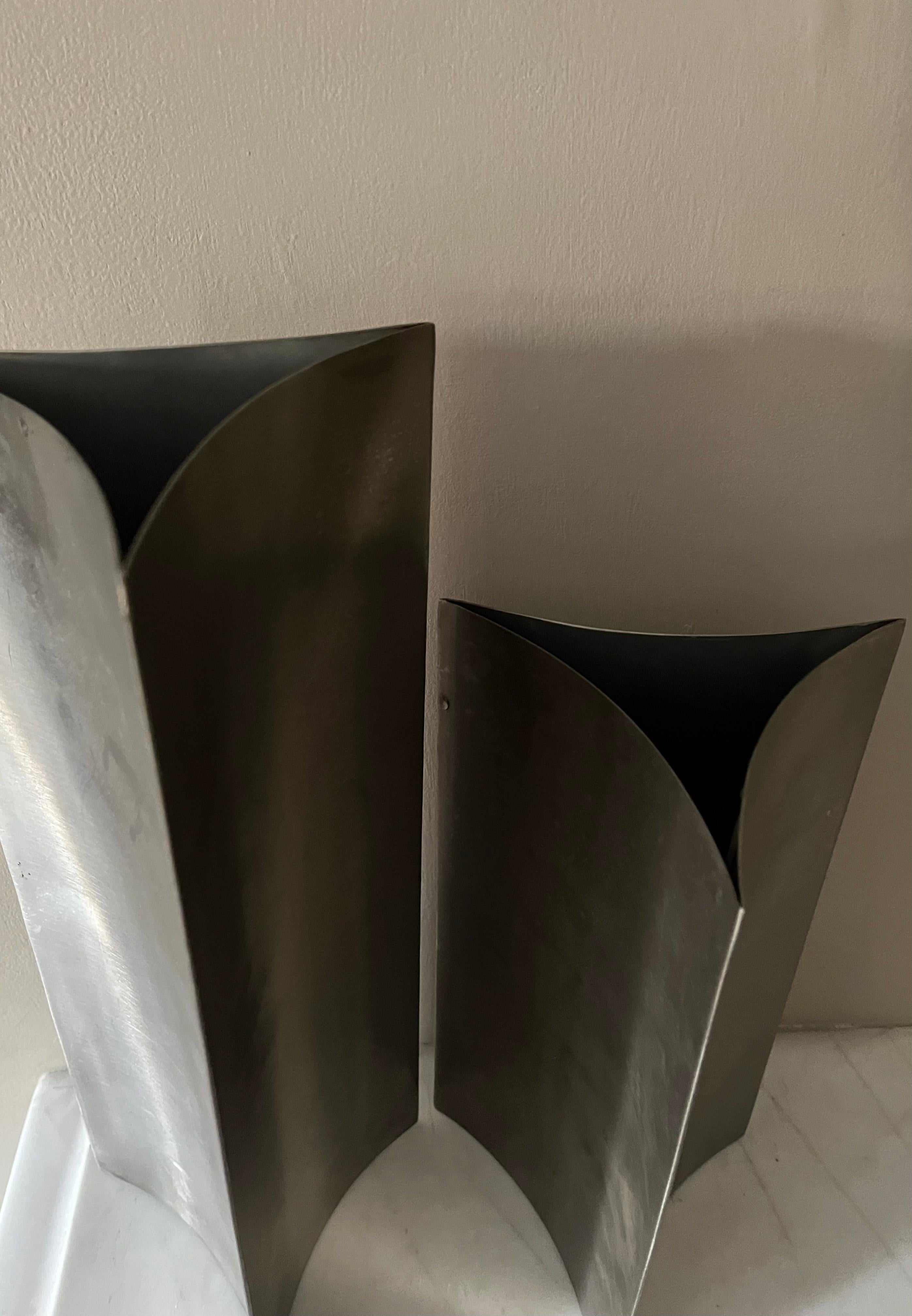 Set of two brushed steel vases by Morbelli In Good Condition In London, GB