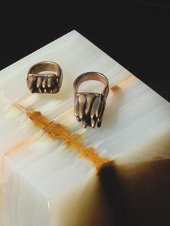 Set of two Brutalist Bronze Sculptural Rings in the style of Louise Bourgeois