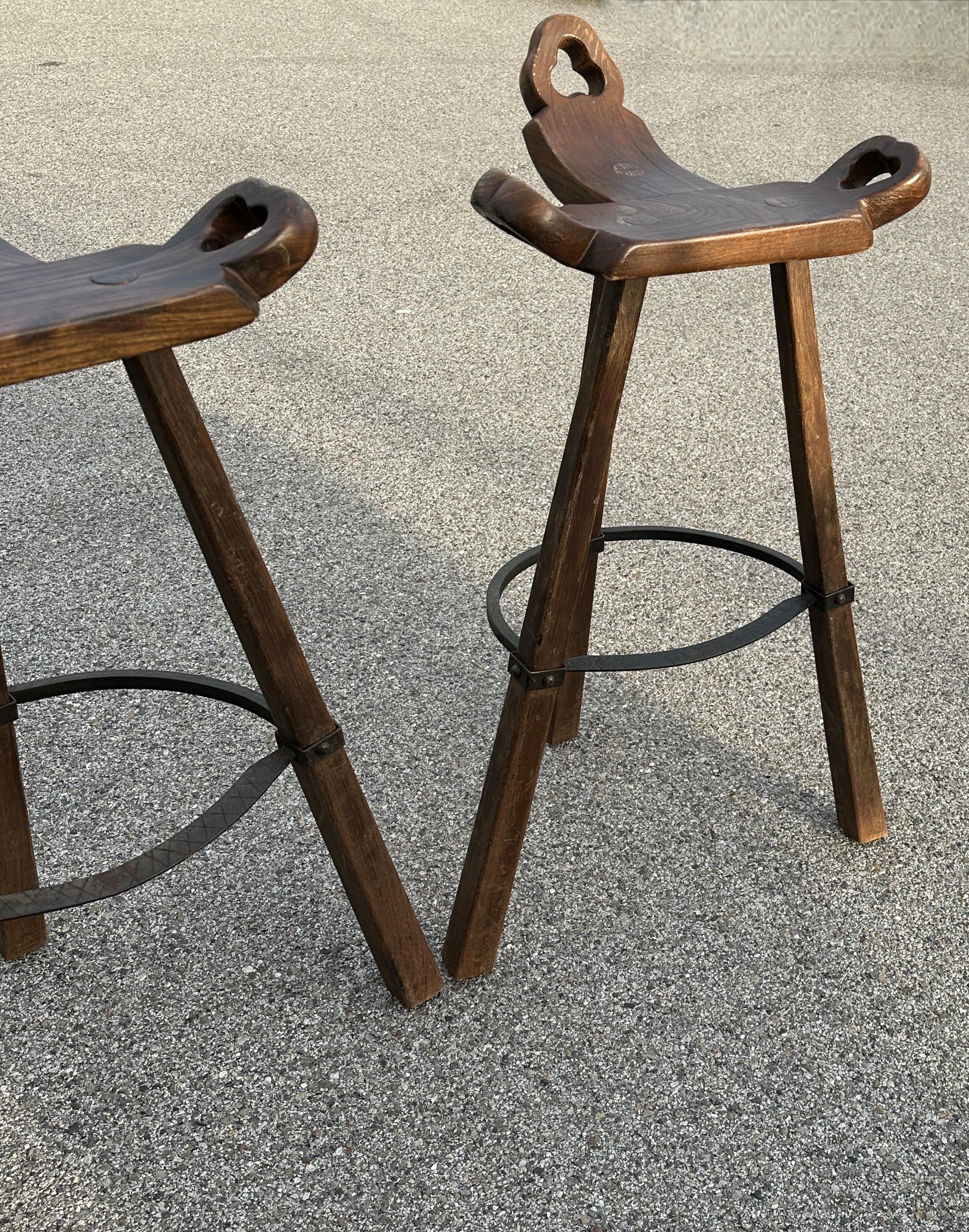 Set of Two Brutalist Bull Barstools Marbella with original Cushion, 1970s For Sale 7