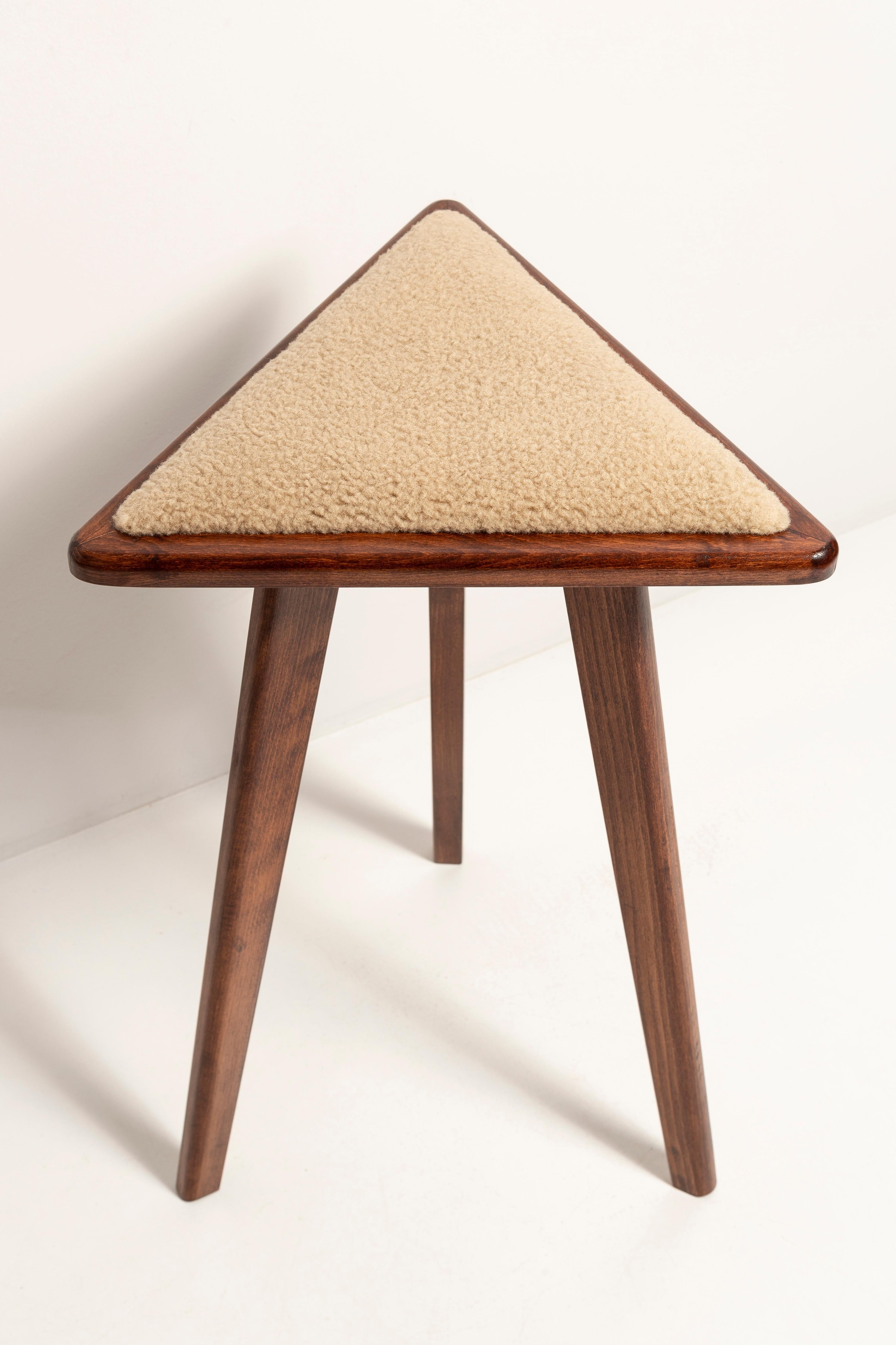 Mid-Century Modern Set of Two Camel Boucle Triangle Medium Stools, by Vintola Studio, Europe For Sale