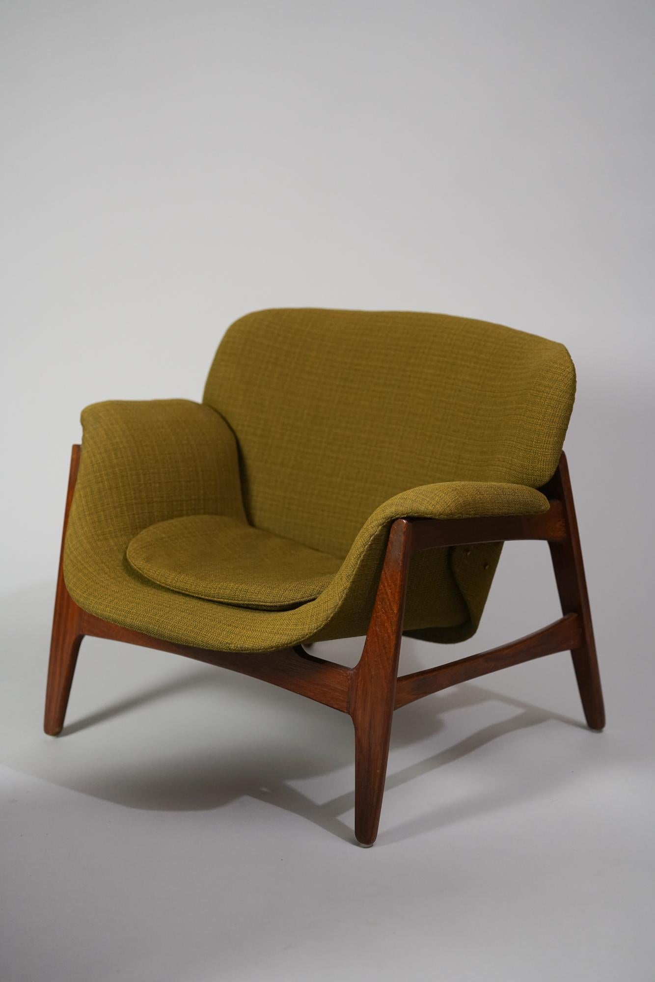 Scandinavian Modern Set of Two Carin Bryggman Armchairs for Boman OY, 1950s/1960s For Sale
