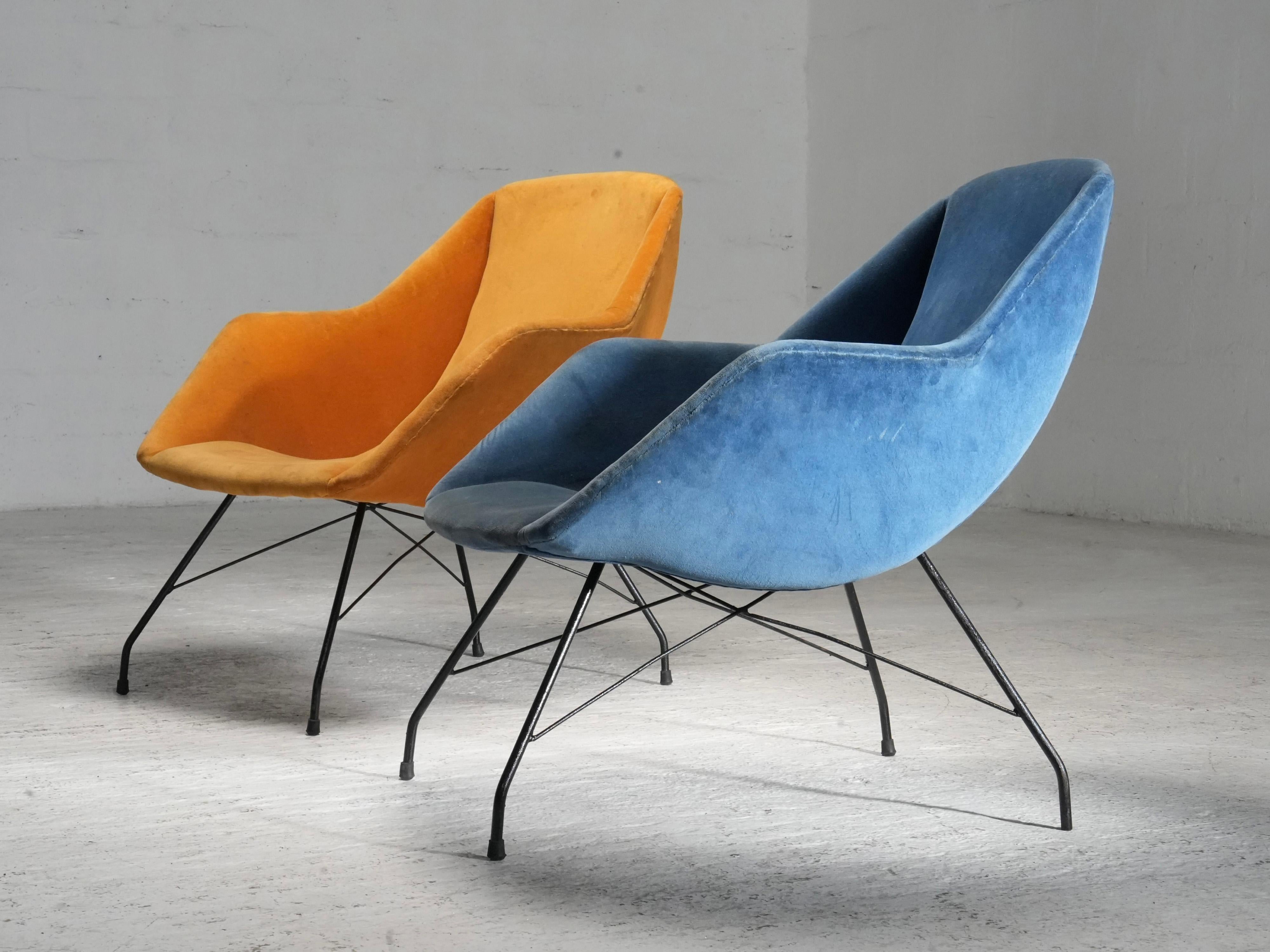 Brésilien Ensemble de deux chaises longues Carlo Hauner et Martin Eisler, Brésil, années 1960 en vente